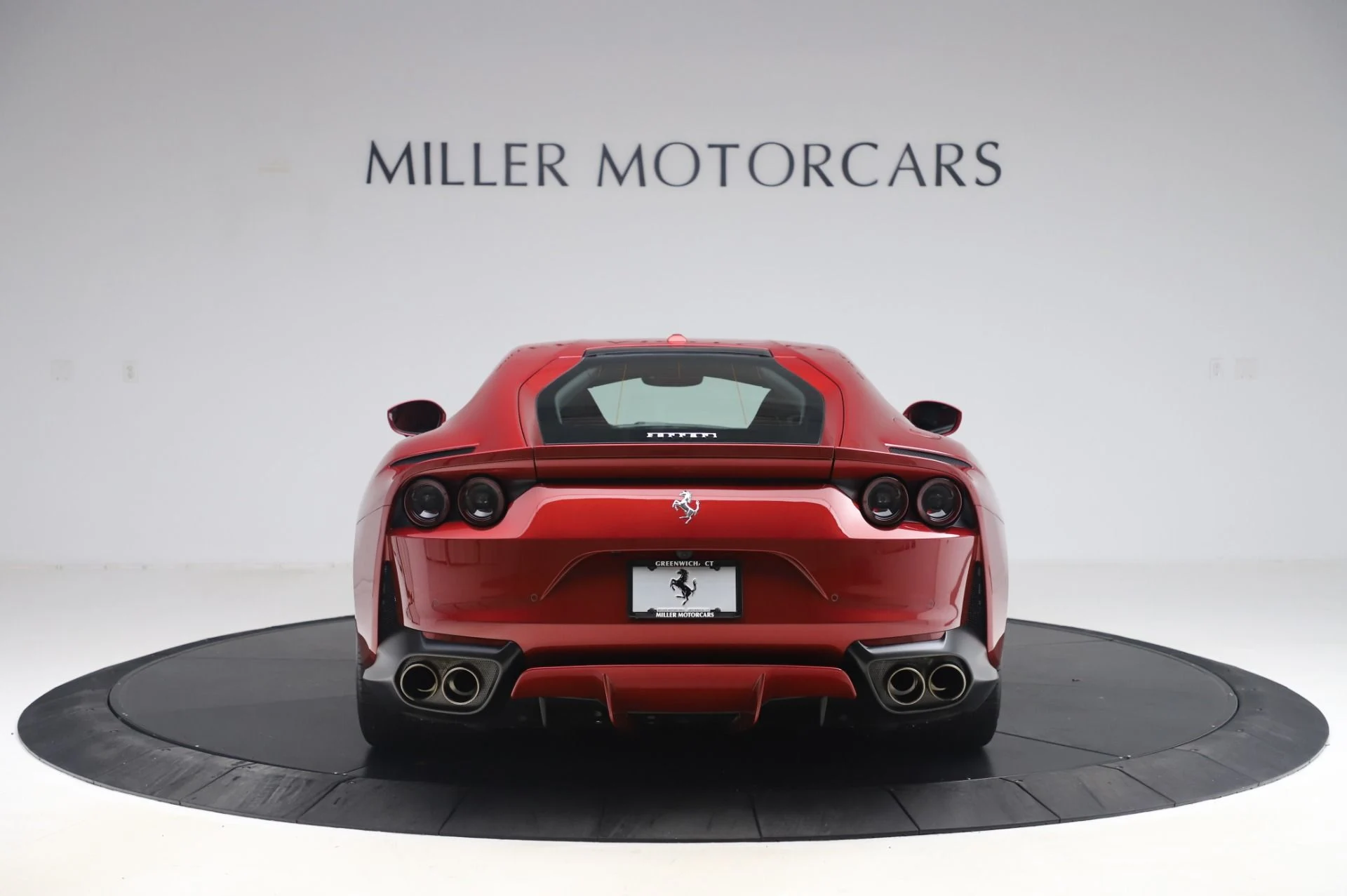 mph005_2589573414_Used_2020_Ferrari_812_Superfast_1782508885_06ee220124