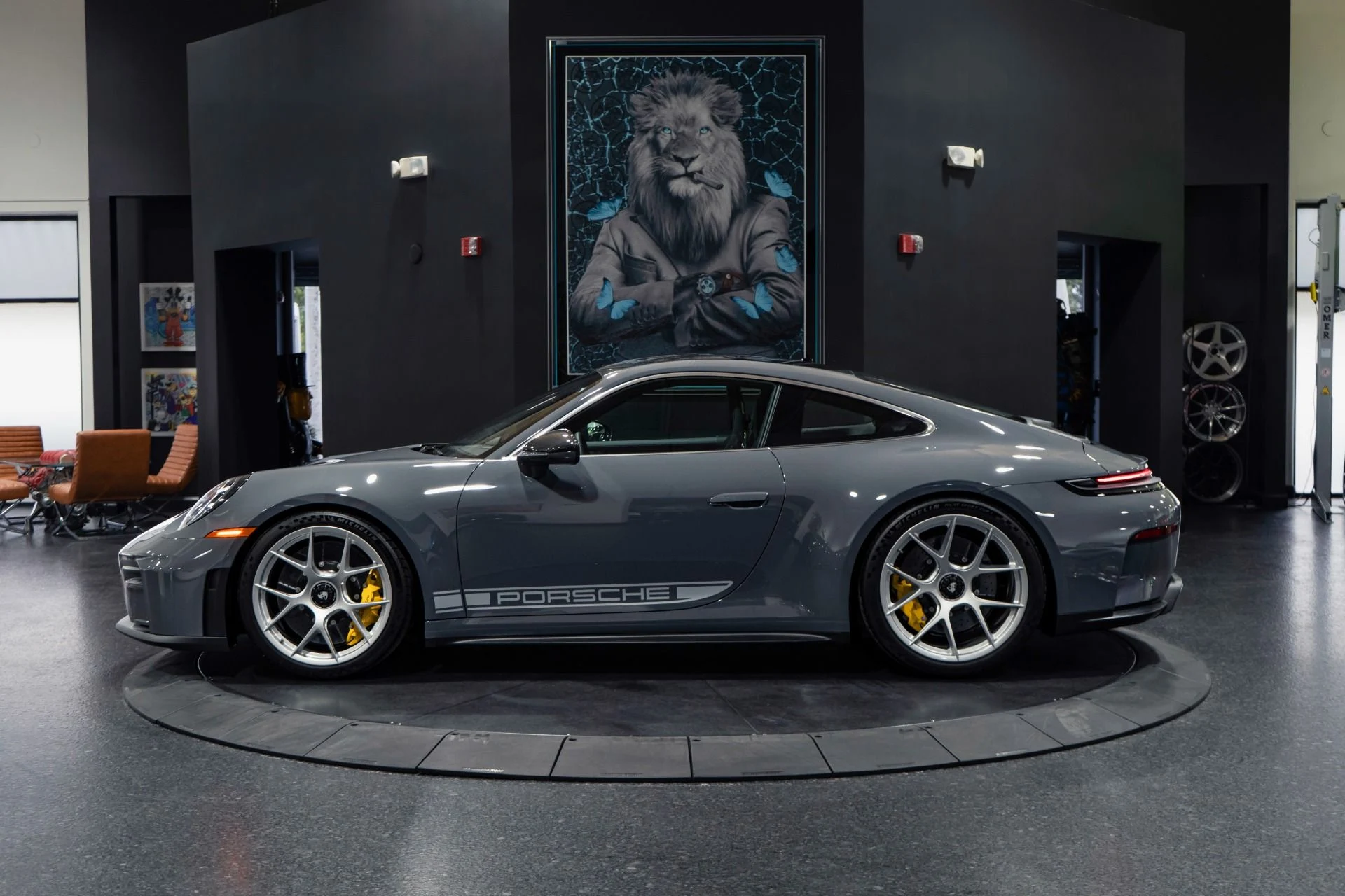 mph005_2601356157_Used_2026_Porsche_911_GT_3_Touring_6_speed_Lightweight_package_1770773845_6379e08e61