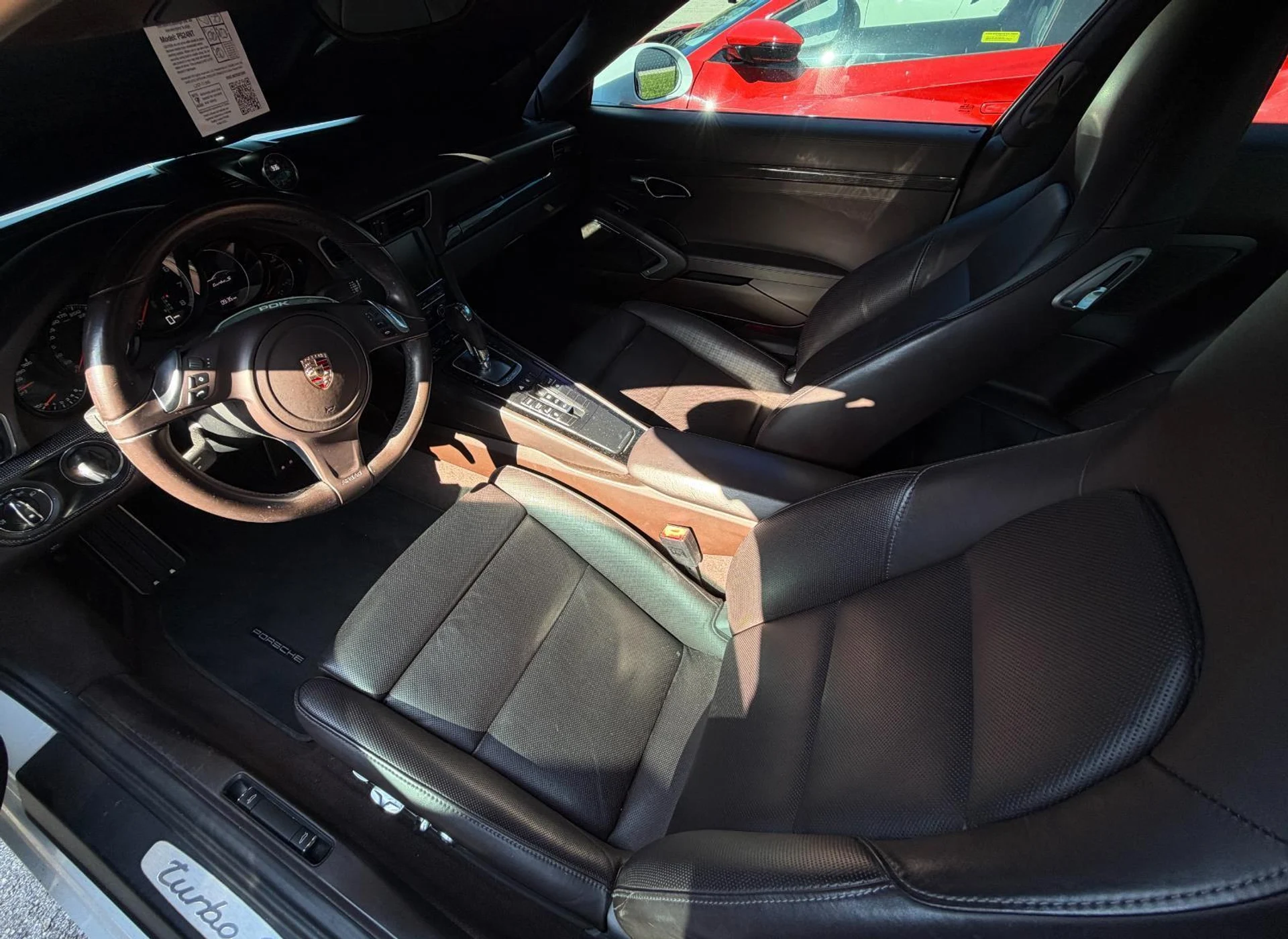 mph005_2608552387_Used_2015_Porsche_911_Turbo_Turbo_1777644453_7546df315c