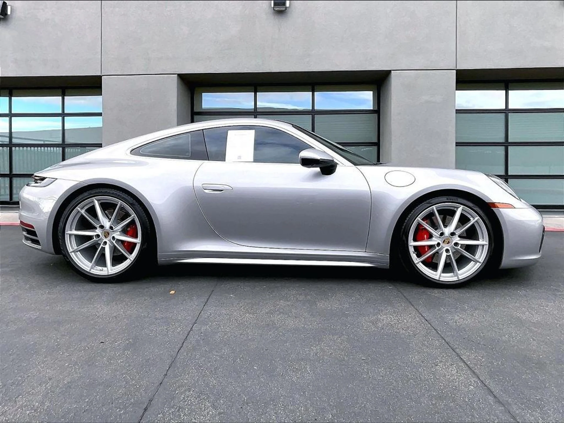 mph005_2609860410_ha_O_Wz_Zr_D5dnt23e_C_Ets_U_Unom_R0_a5dde184c7