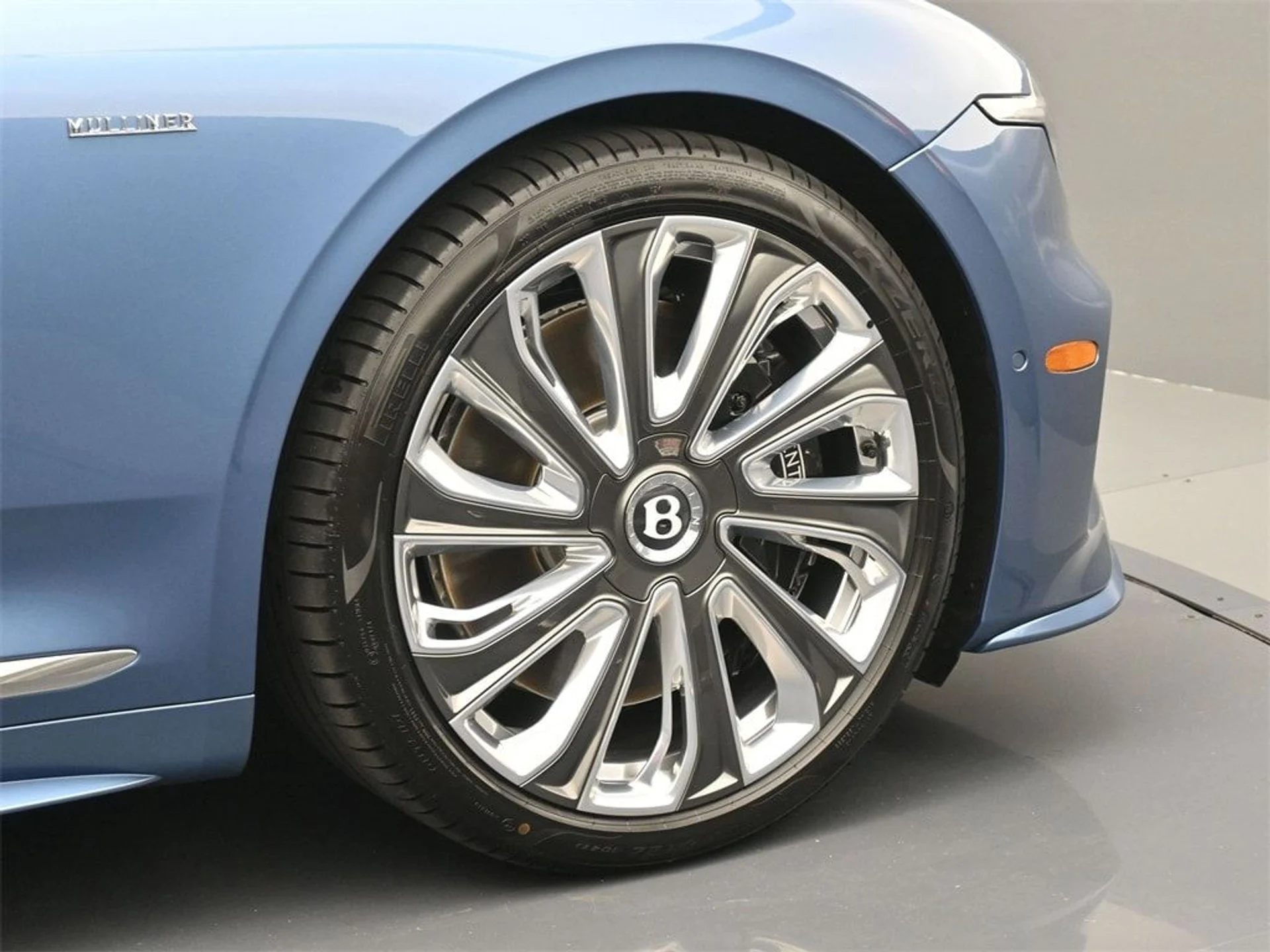 mph005_2610643077_d75ae5bd44d0f1c22abe862736ab37d4x_5426f9bda1