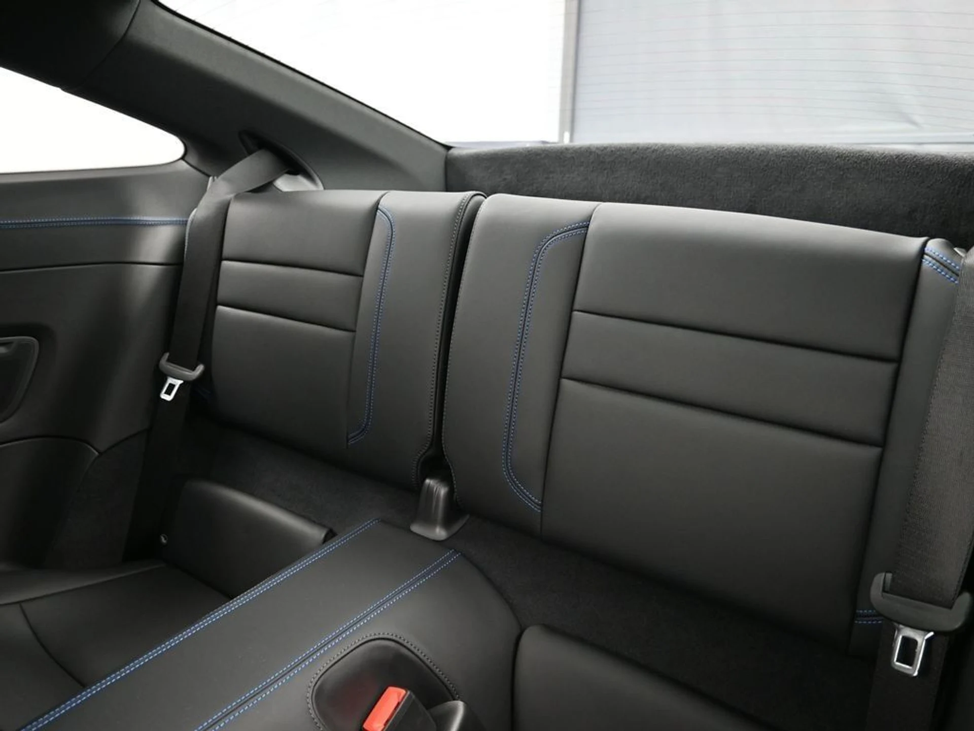 mph005_2611348278_6d5635ddf29e08409336fd837da09366x_aba1fac22a