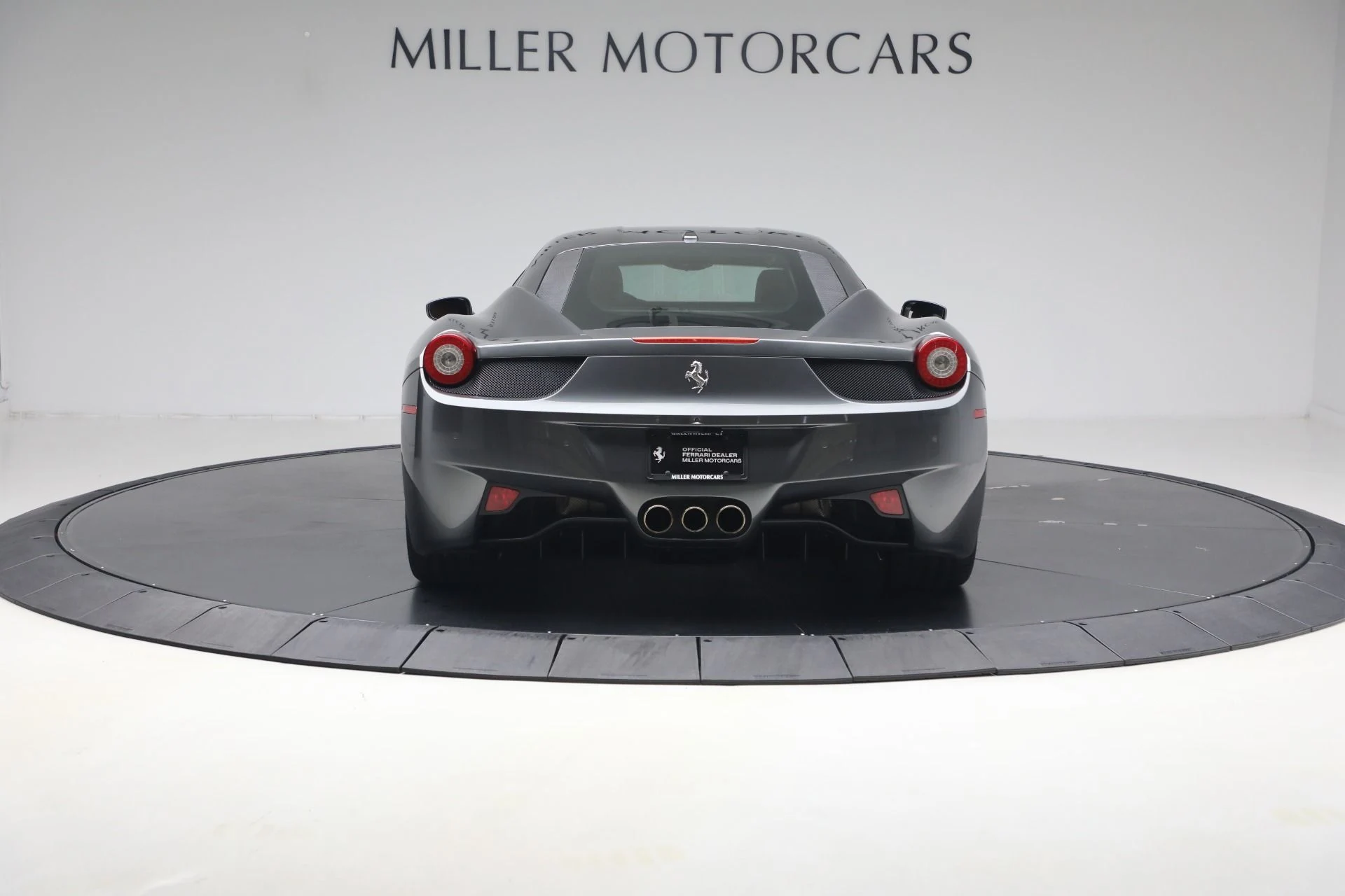 mph005_2623141687_Used_2012_Ferrari_458_Italia_1781555237_ab6e56020d