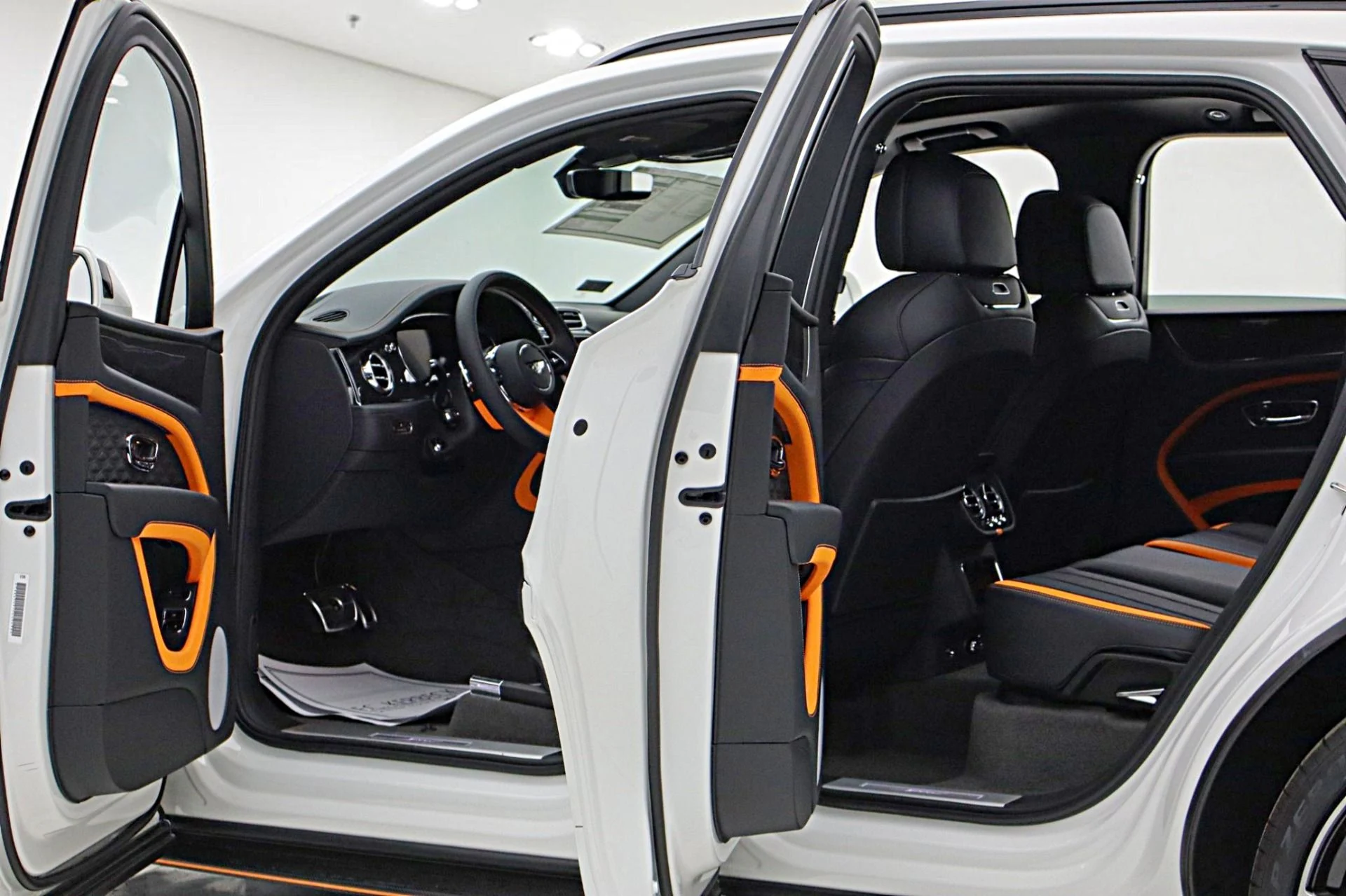 mph005_2627088489_New_2026_Bentley_Bentayga_Speed_4fc52615fe