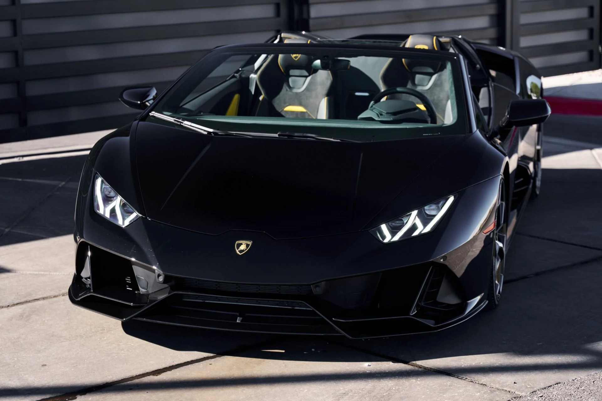 mph005_2628081948_Used_2024_Lamborghini_Huracan_1793135523_97de9d9ce3