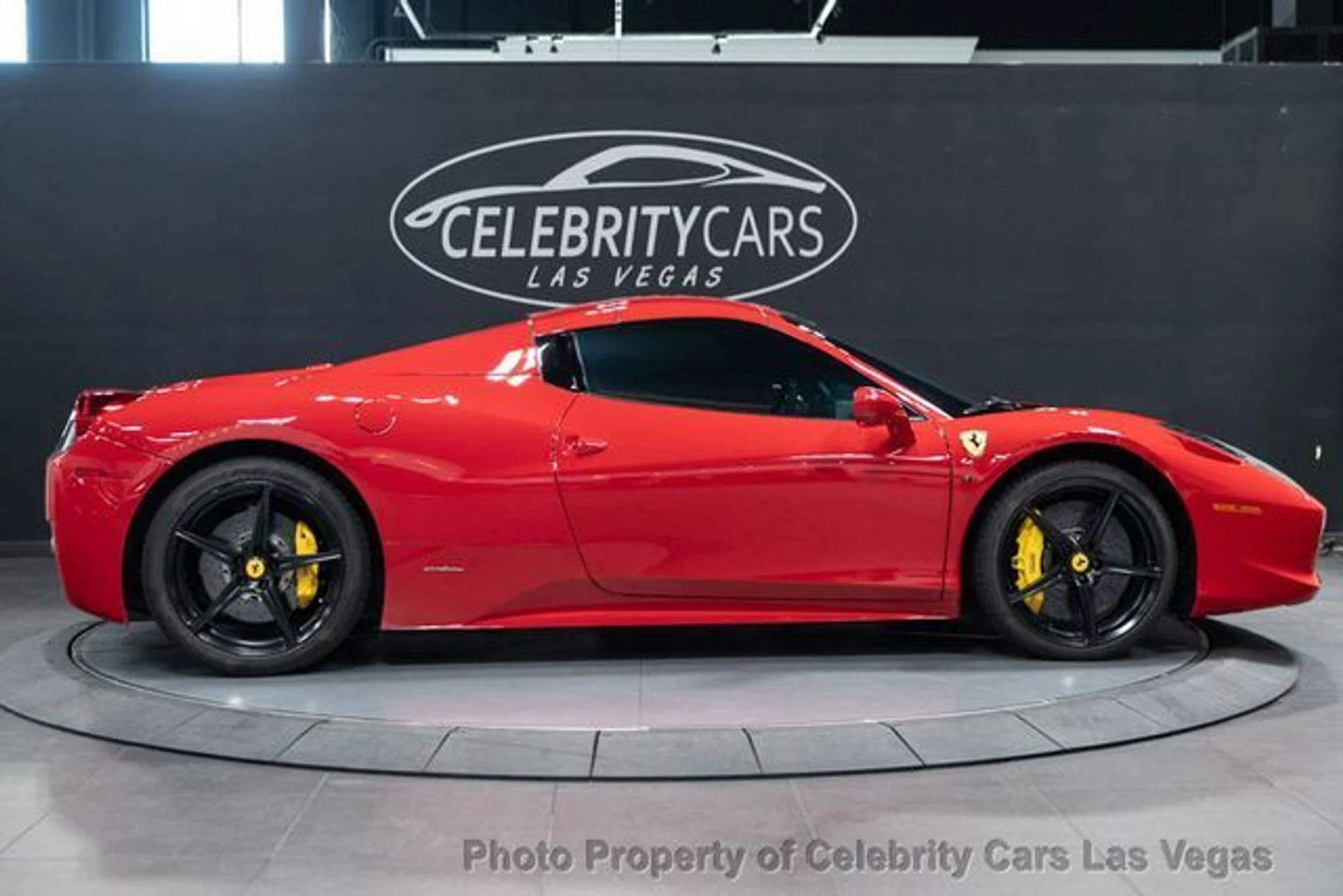 mph005_2636710895_used_2013_ferrari_458_italia_2drconvertible_9707_23037118_10_640_91a6b1d461