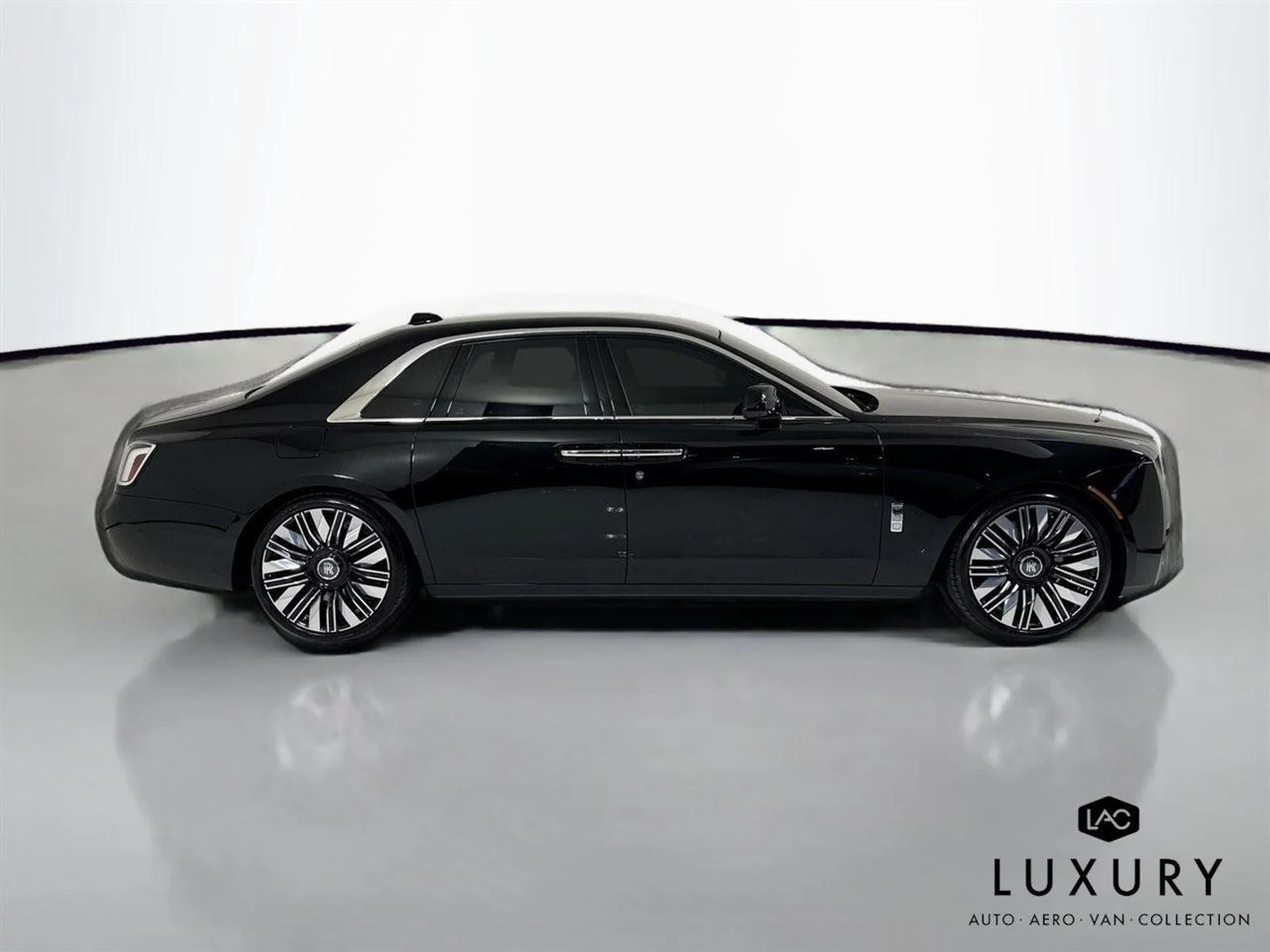 mph005_2639683467_bfb6e994fc9f4d8eecbb6ddff43301a7_a7a02b858f