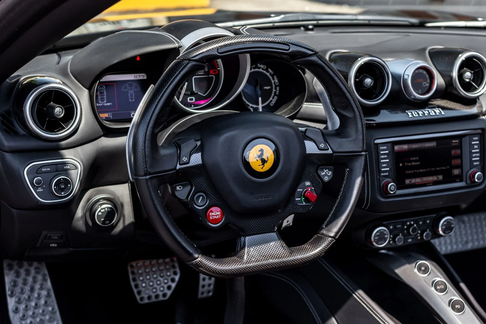 mph005_2646216606_Used_2017_Ferrari_California_T_EXTREMELY_CLEAN_ALL_THE_RIGHT_OPTIONS_NO_STICKY_BUTTON_1657720573_4ed0a54f38