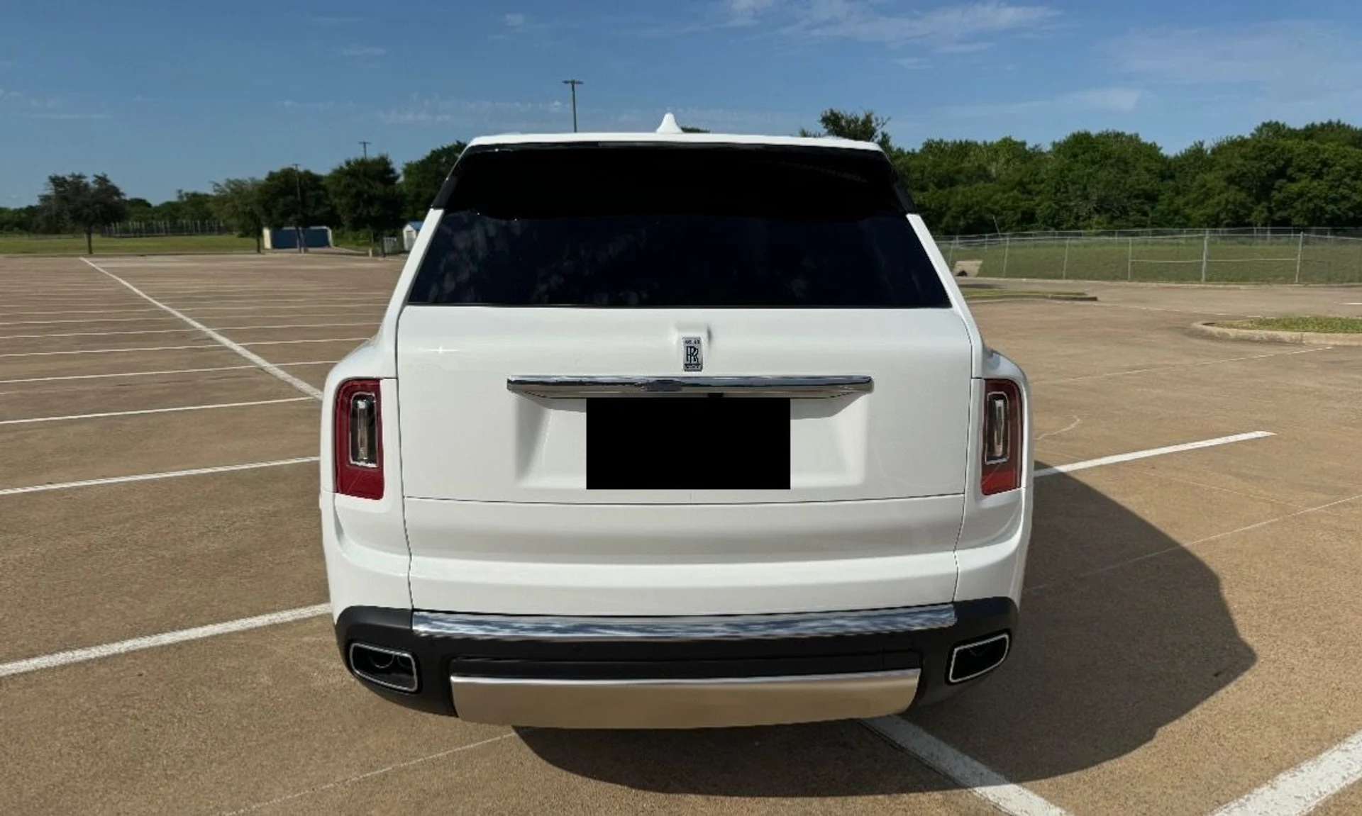 mph005_2647747014_New_2024_Rolls_Royce_Cullinan_1762902486_182e494baa