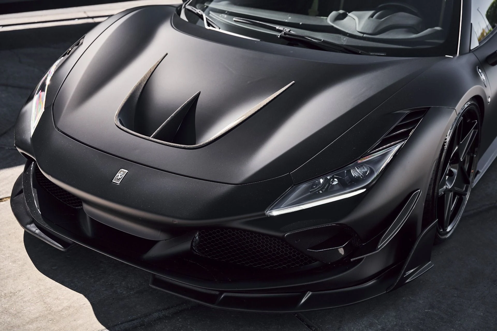 mph005_2650110460_Used_2023_Ferrari_F8_Spider_Base_1783649073_1eefae27a3