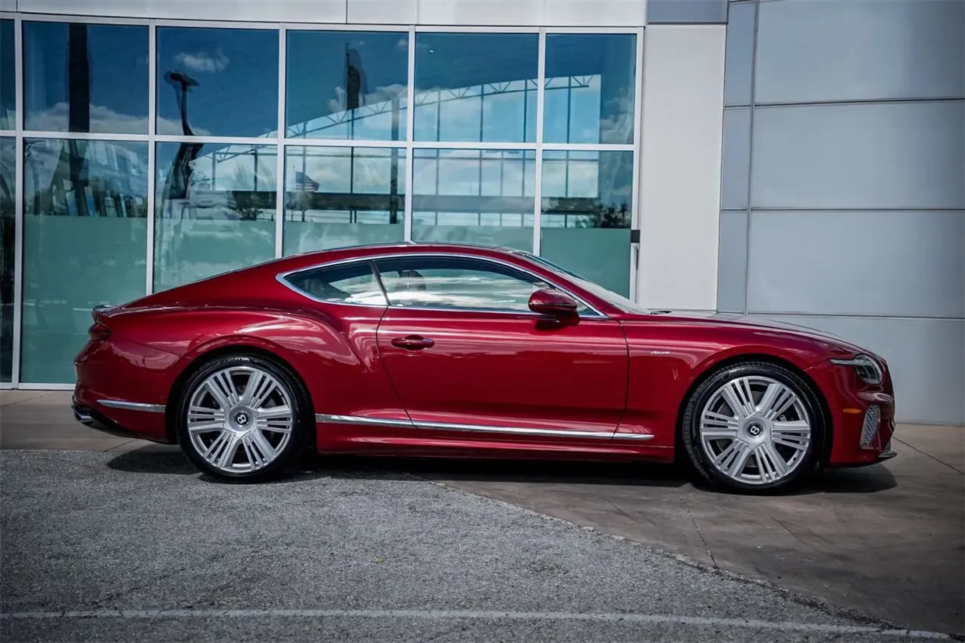 mph005_2653149736_5d25de2c7f904984818697fae0921151_d4bceaab54