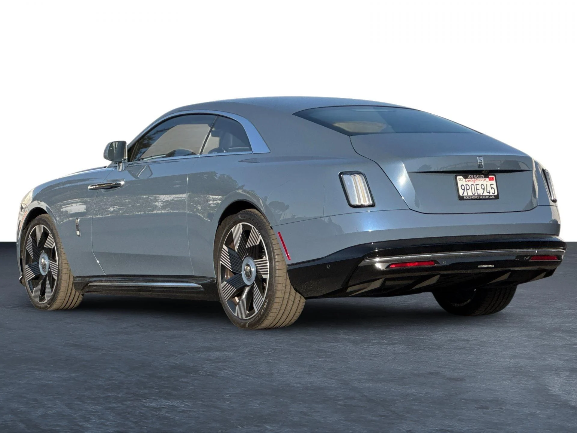mph005_2654578546_Used_2025_Rolls_Royce_Spectre_1769854678_9bef705326