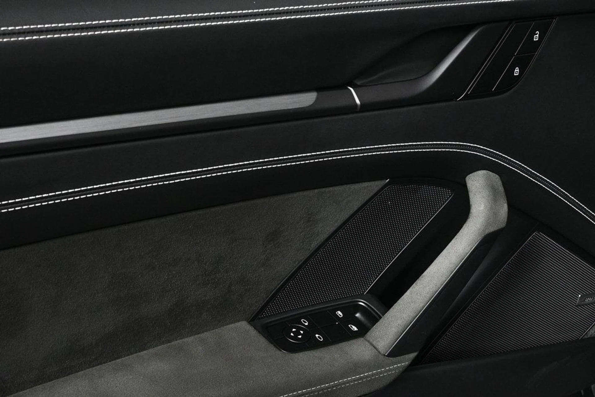 mph005_2657223147_0fa04d94325a181d62fa49dbaed9d946_1b06f61dde