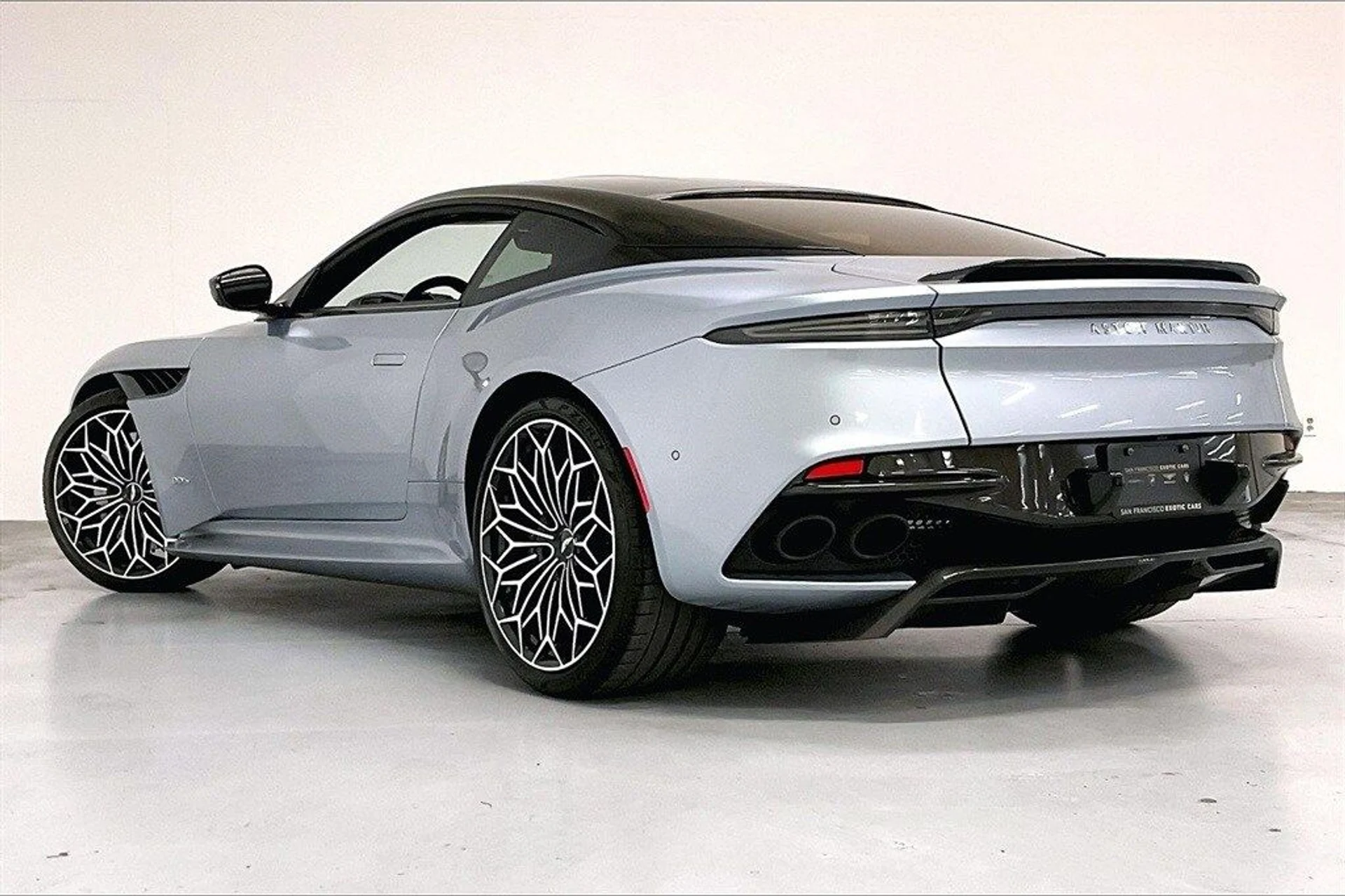 mph005_2659604742_09e41ec9a03ca2a6681d8b5a25ab9eb8x_110dee67bd