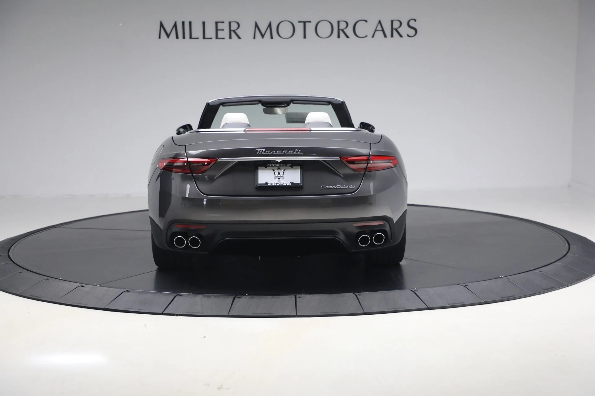 mph005_2666896987_New_2026_Maserati_Gran_Cabrio_Modena_1767987873_5d18385ea5