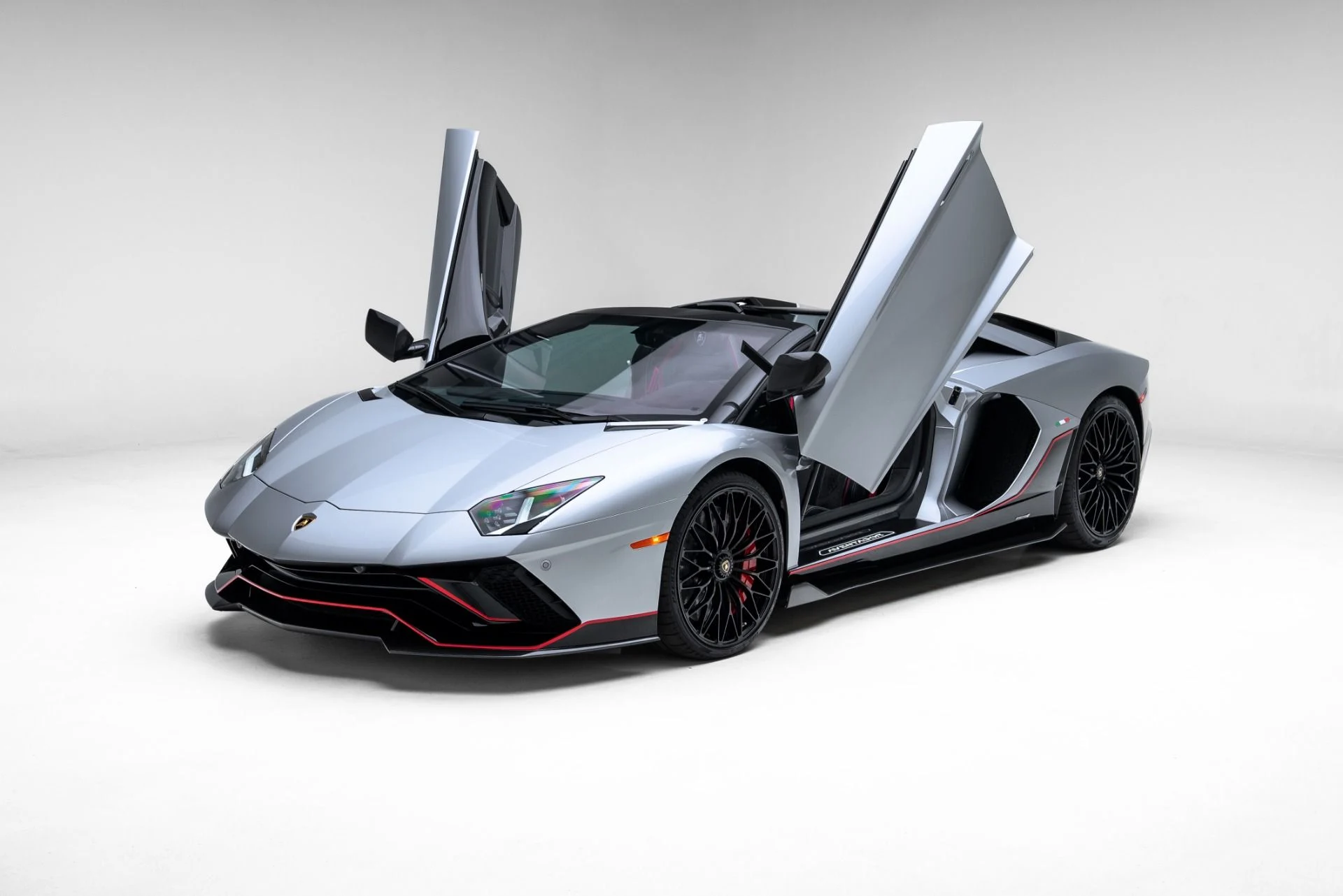 mph005_2670647310_Used_2022_Lamborghini_Aventador_LP_780_4_Ultimae_1773941159_e48ac0098b
