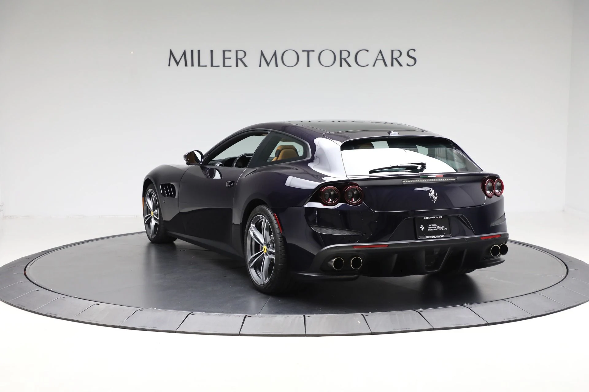 mph005_2675231157_Used_2020_Ferrari_GTC_4_Lusso_1764032069_ea368d1dc3