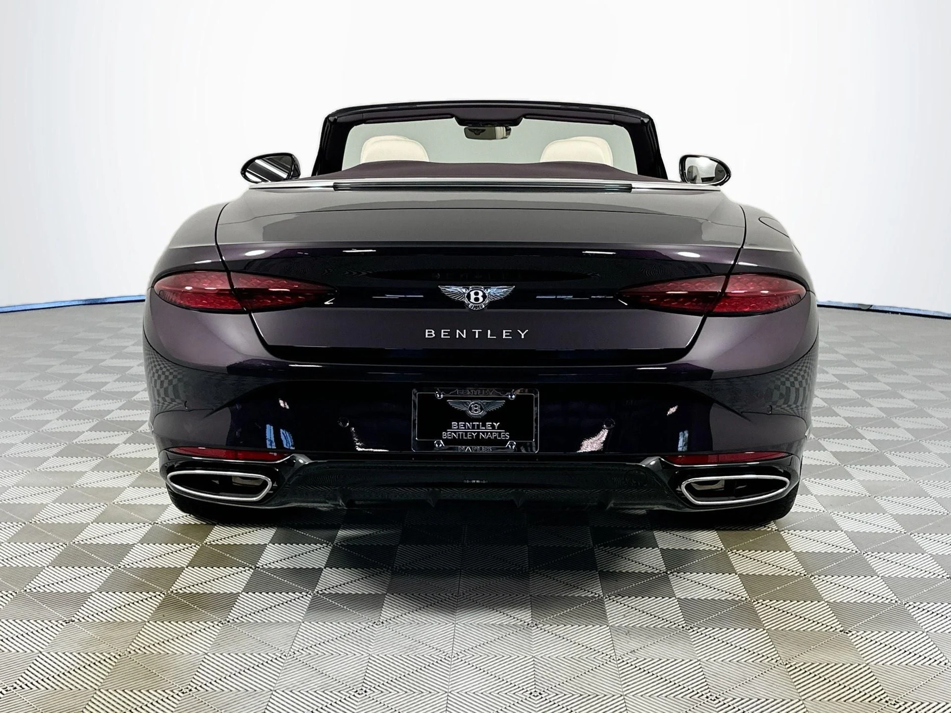 mph005_2680808961_6_4f725a6d45