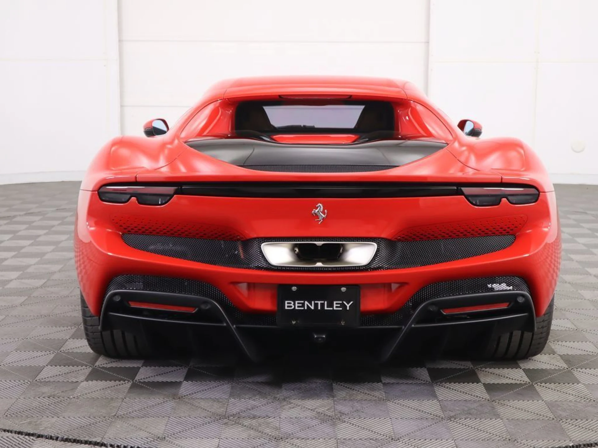 mph005_268446380_used_2024_ferrari_296_gtb_coupe_8119_22982882_6_1024_653551cfba