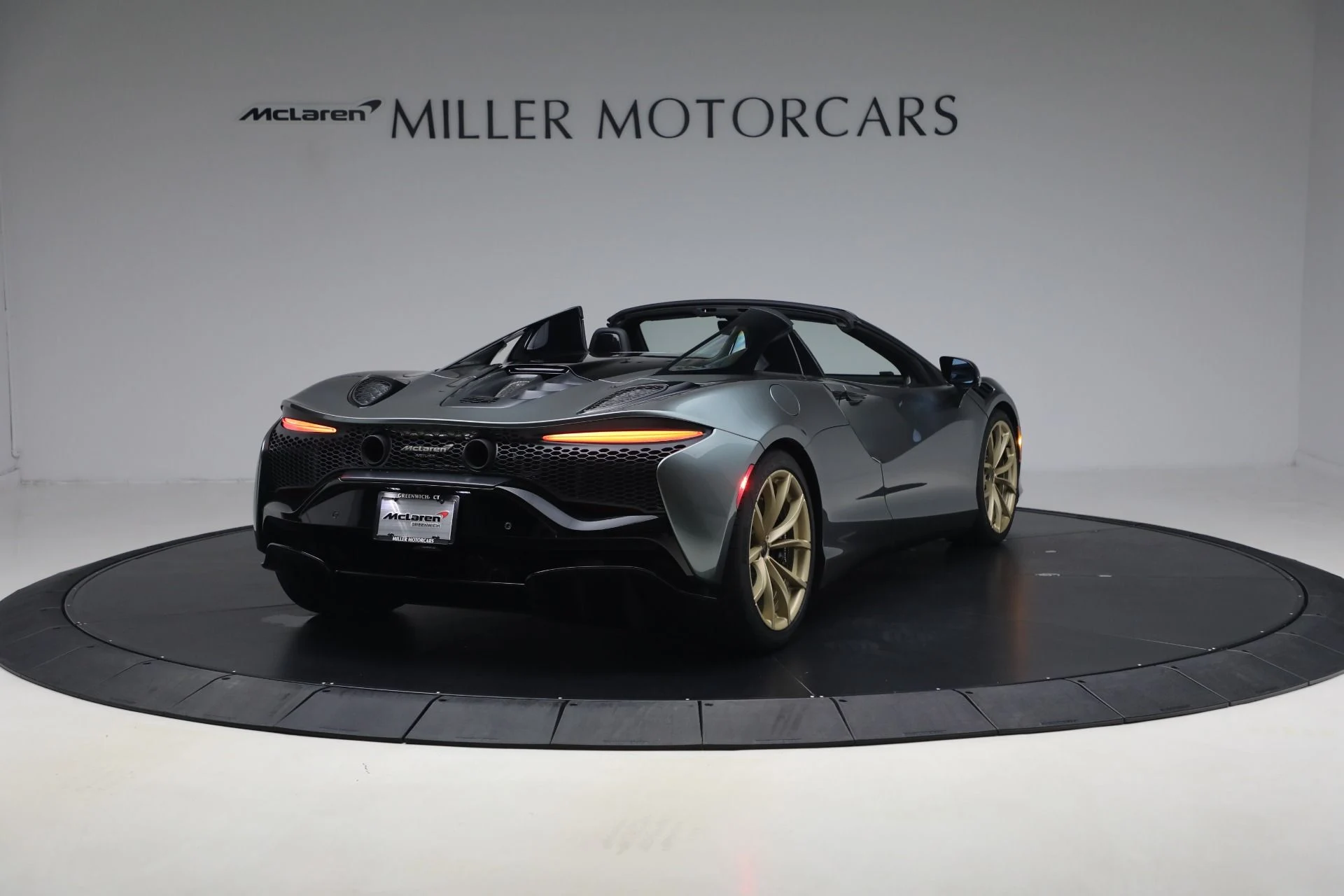 mph005_2688556958_New_2026_Mc_Laren_Artura_Spider_Performance_ade88a8dbd