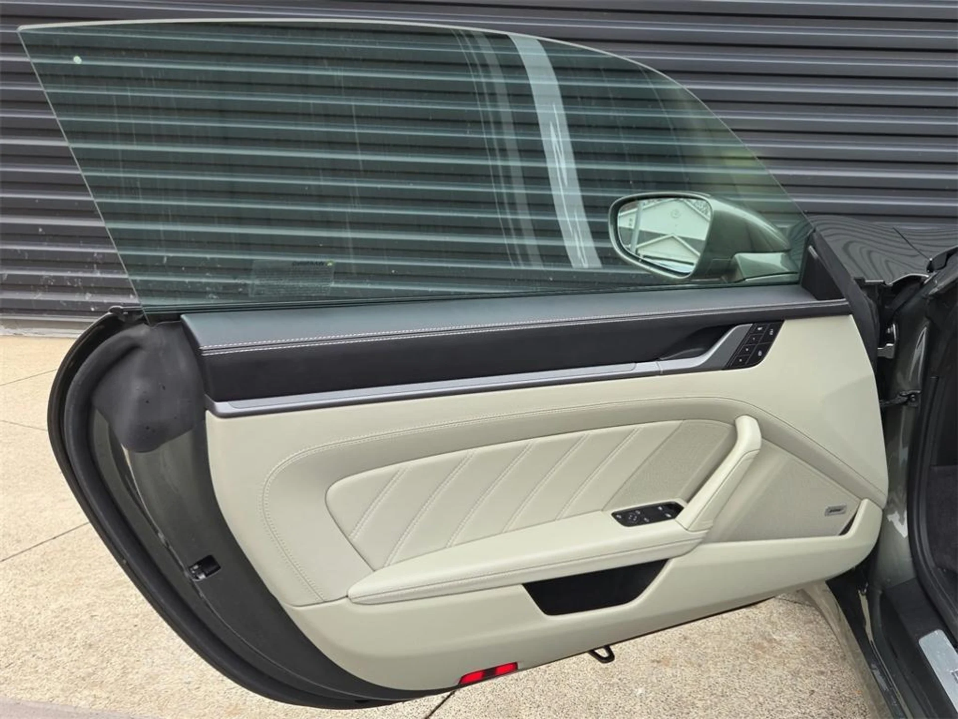 mph005_269502245_Eap5u_JS_3lair_Og_Ol_BJOA_z_Rrdy_Q_4e61d6f5e0