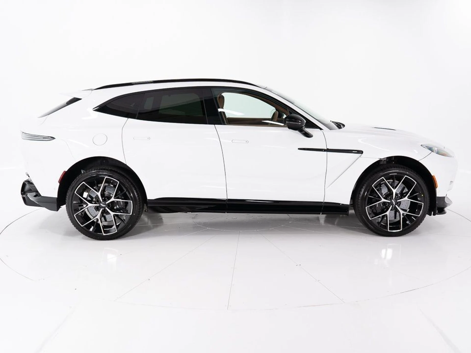 mph005_269962427_9be13b77bcf7f8df6460a9ccadbfe848_b273ef0def