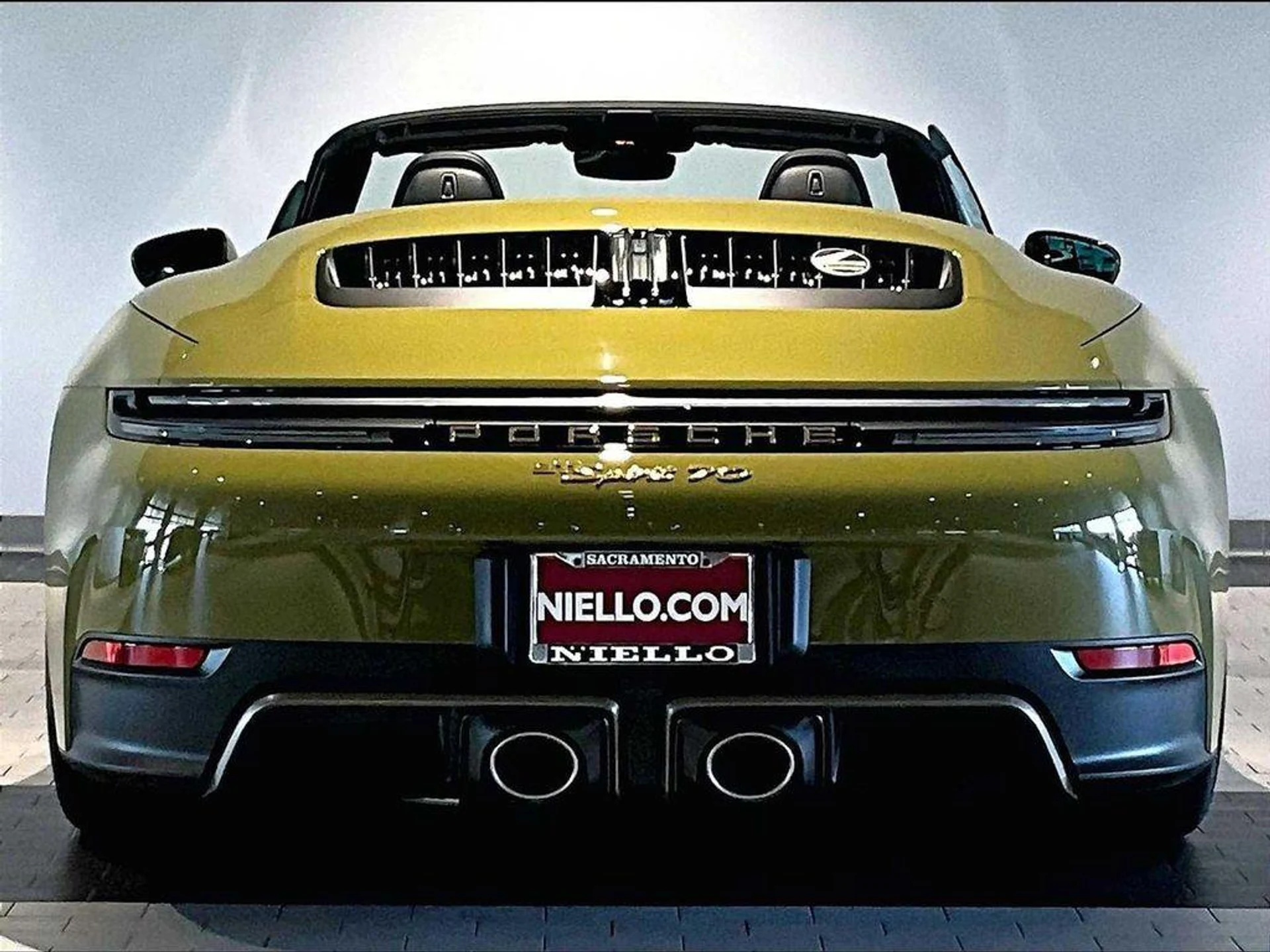 mph005_2700091716_BC_2_Whh8_OG_Yx_Rv_Wx7v_DD_G_Hn_Txe8_125226ad4d