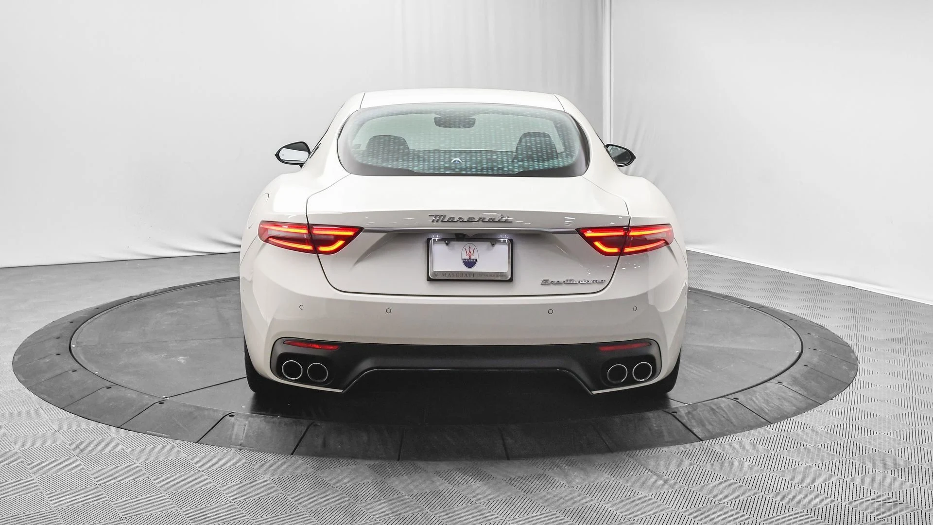 mph005_2704444716_5dcd1ee934c54f198cc8c9d261387404_f4800c0565