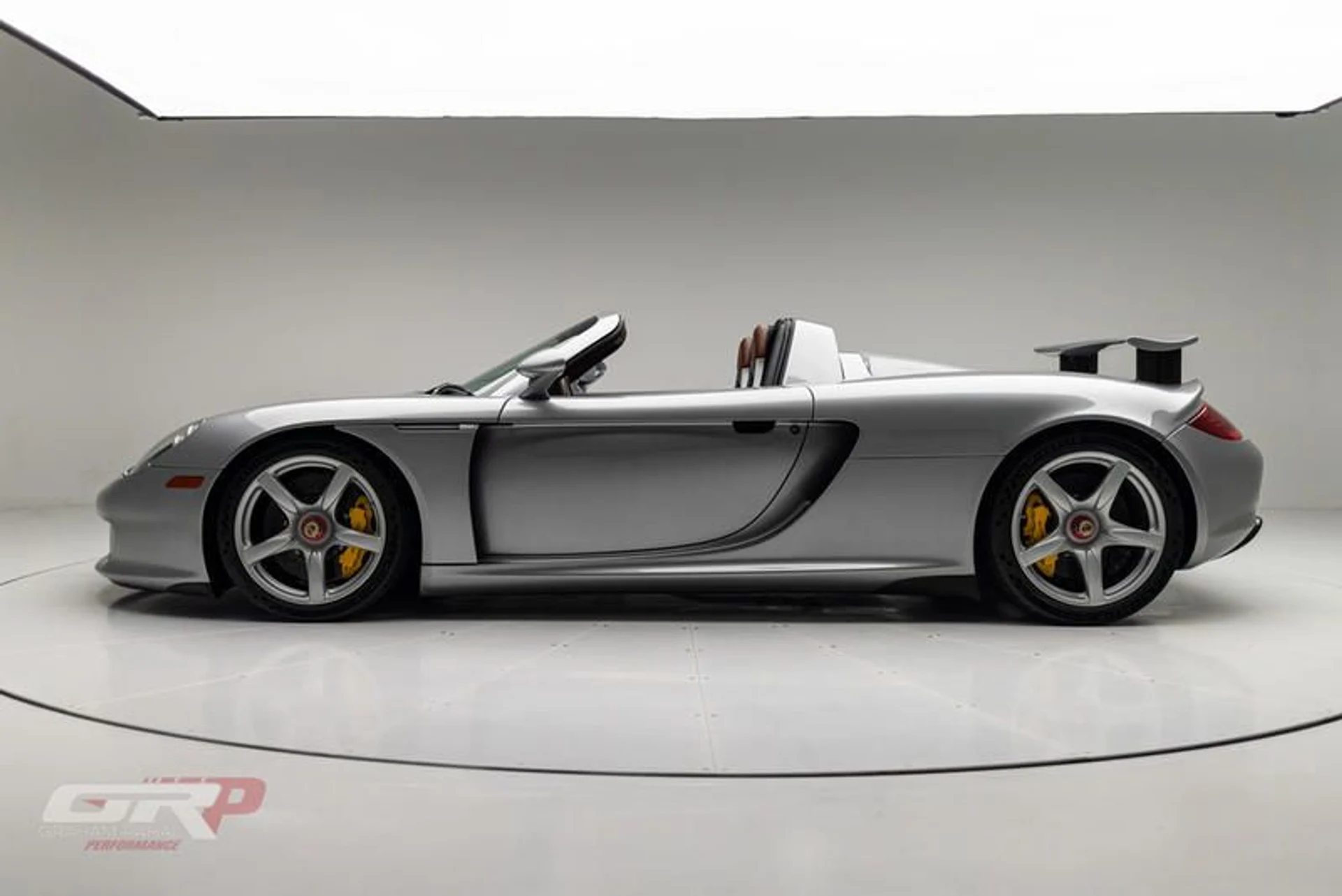 mph005_272314089_E49113_E4_3_CD_5_4752_A0_EC_A909_DF_23_D7_F7_22cf968285