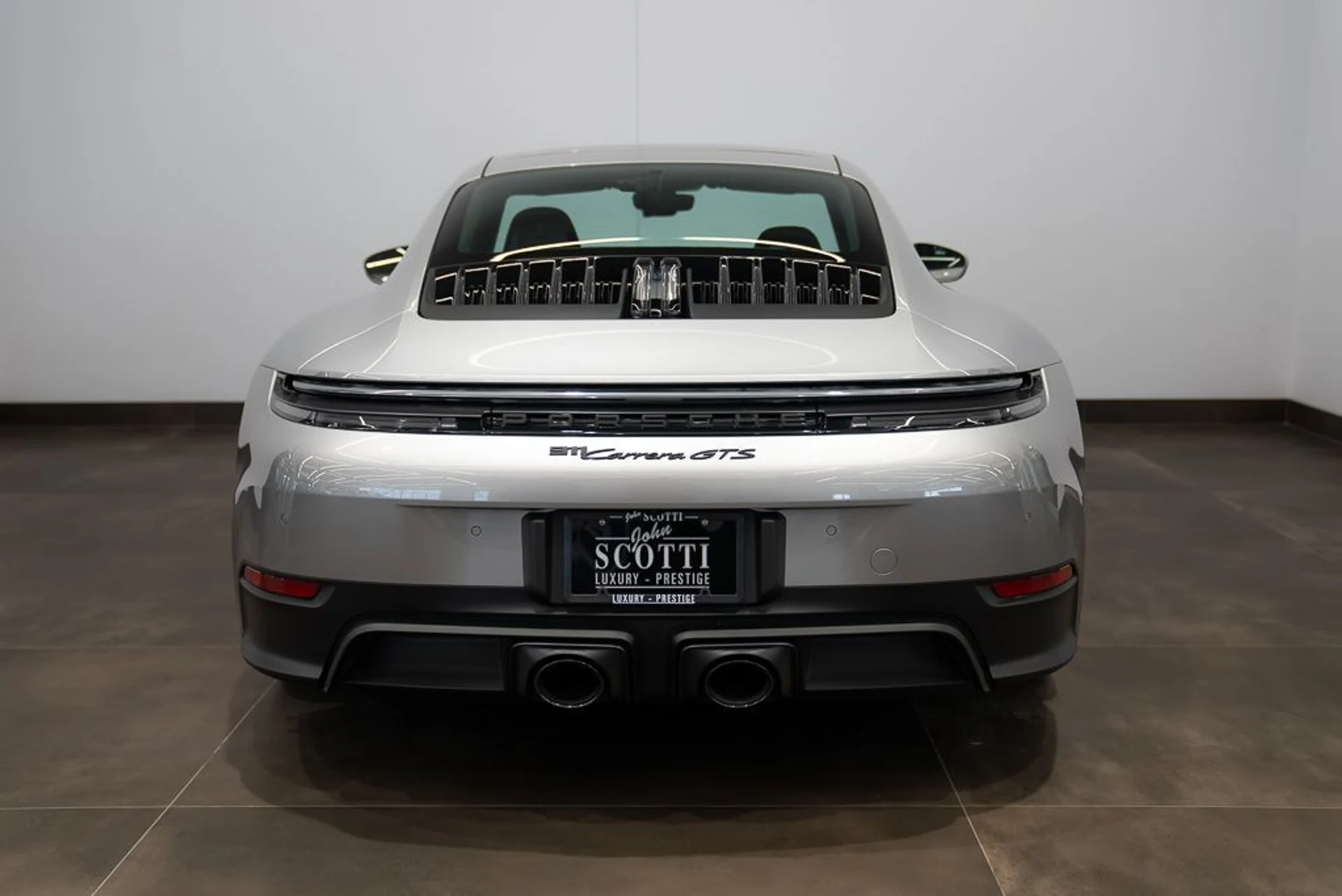 mph005_2738887775_porsche_911_2026_jpg_v_1775165756_f9d1f3424b