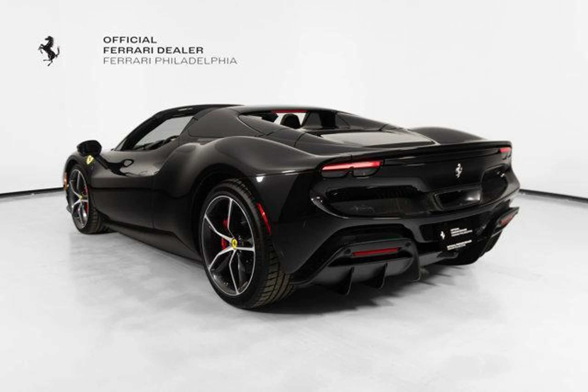 mph005_2739522620_s72_Eb8s4_Wxt_Ms3_Oxotz_Mp_Ew_B_Gk_19719175fd