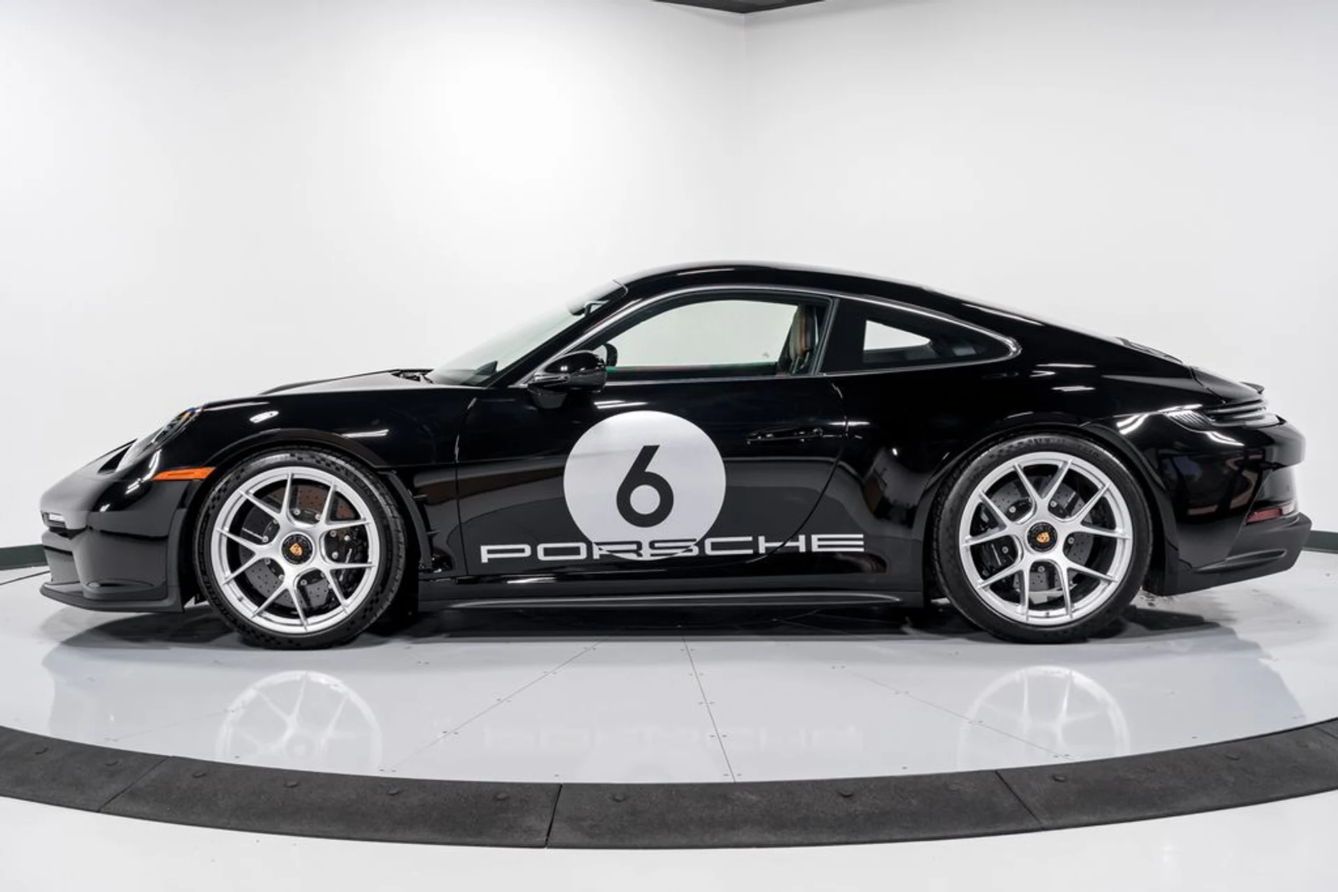 mph005_274017578_ab17d10356f9c95ee18bc38c39979ef9x_20e257eb19