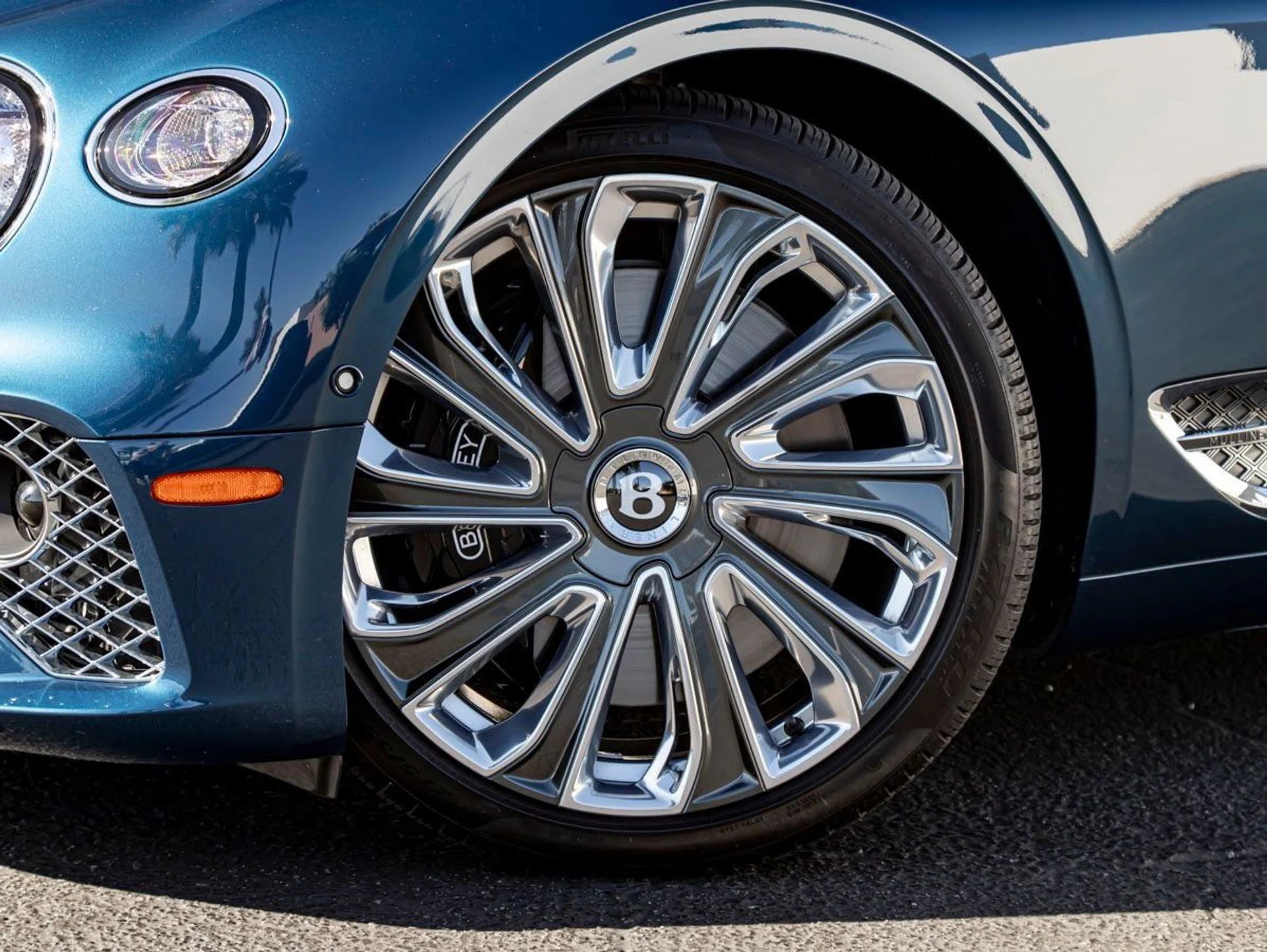 mph005_2762267832_6_8ad34c6e38