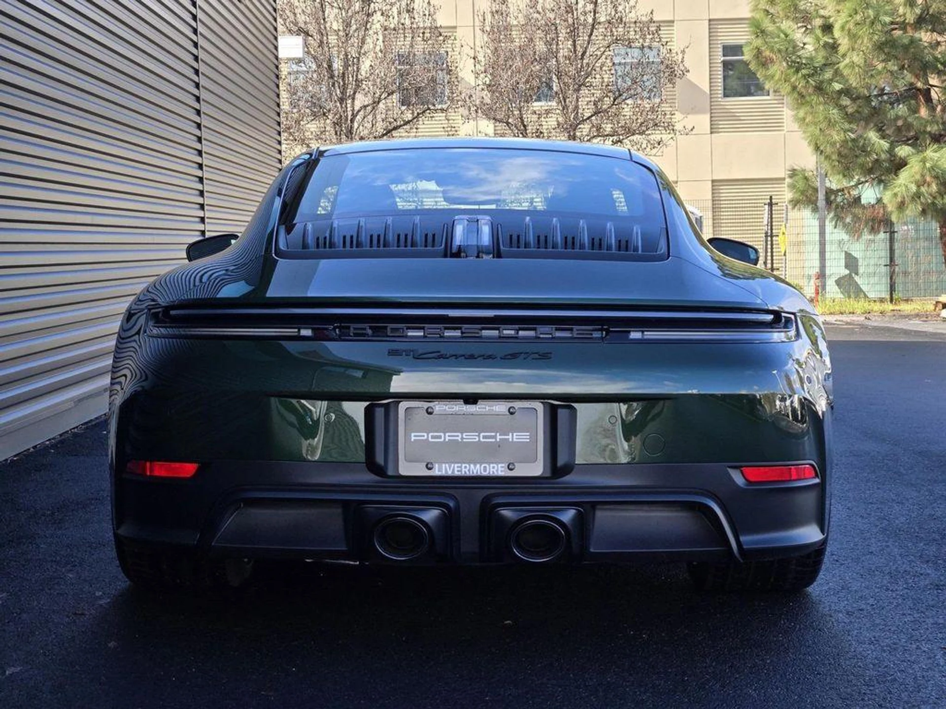 mph005_2763619926_Vdeo_L_Mrd_EF_3vps1_OIN_Jk_Gfft_BG_0_86672a361e