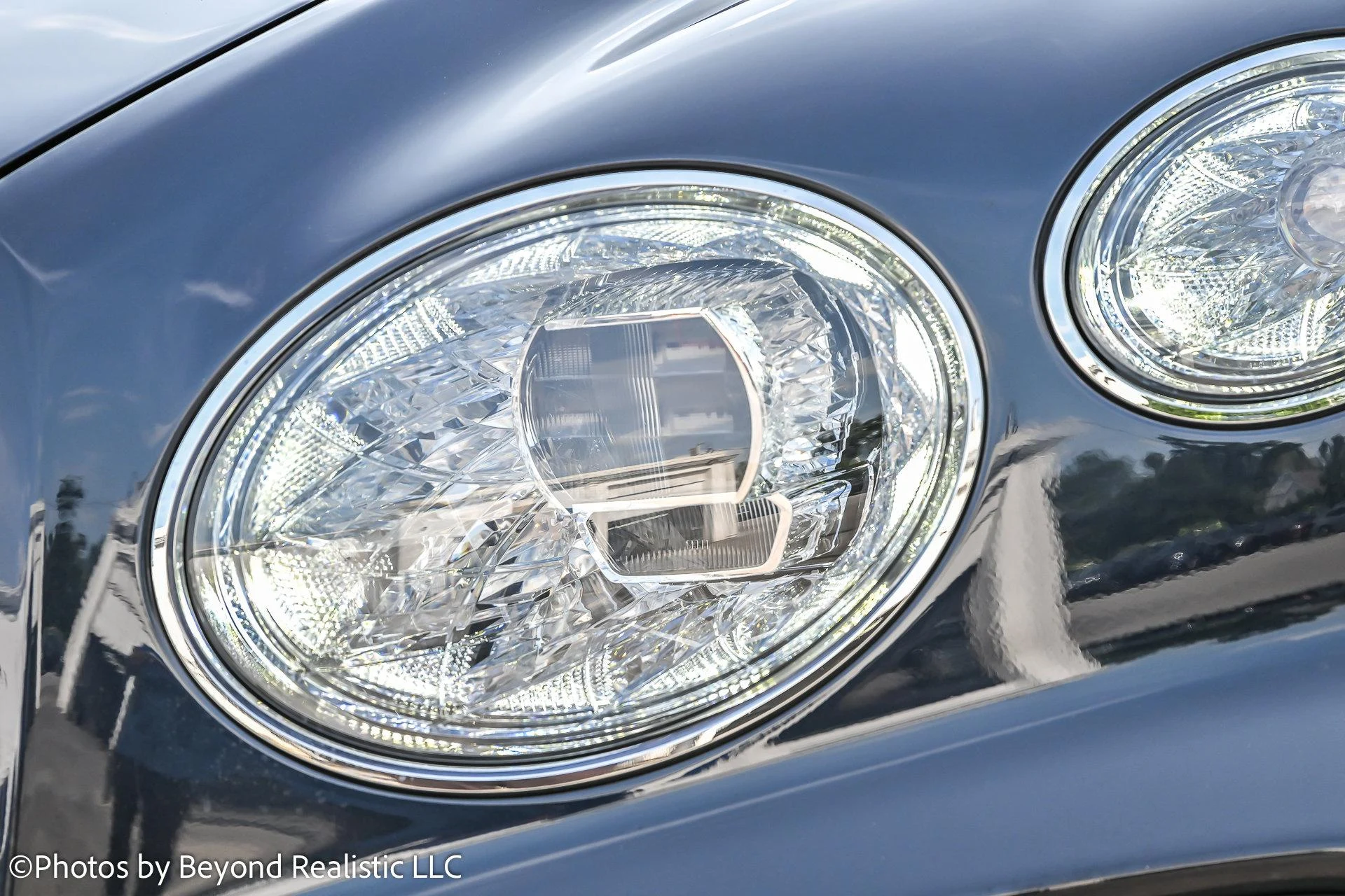 mph005_2764057928_Used_2023_Bentley_Bentayga_EWB_1769853172_6f8f2d48b0