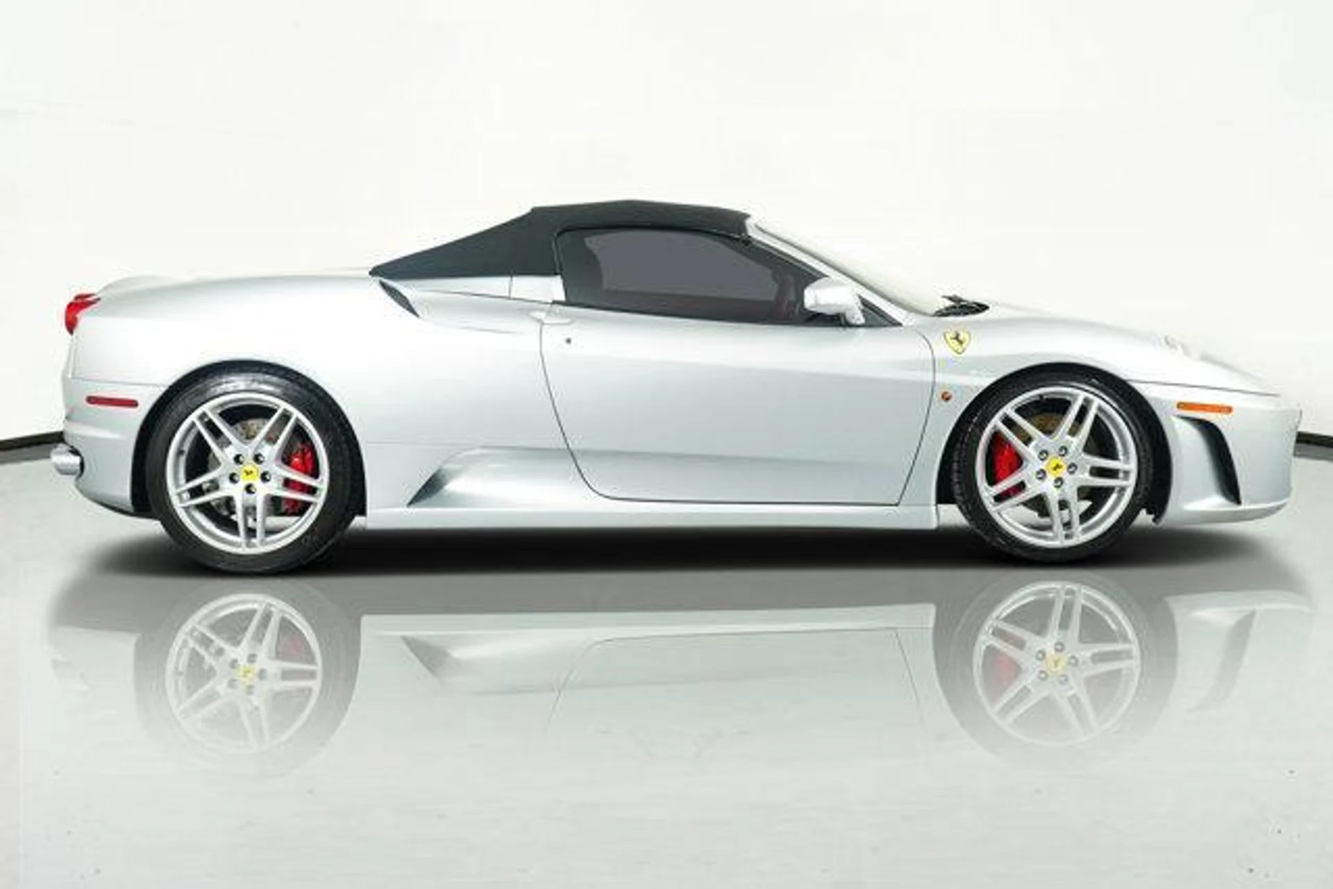 mph005_2772896506_R3u_PQR_Tc_Vy_D_Za_Tyg_En_H_I1_oa_U_9aa881759d