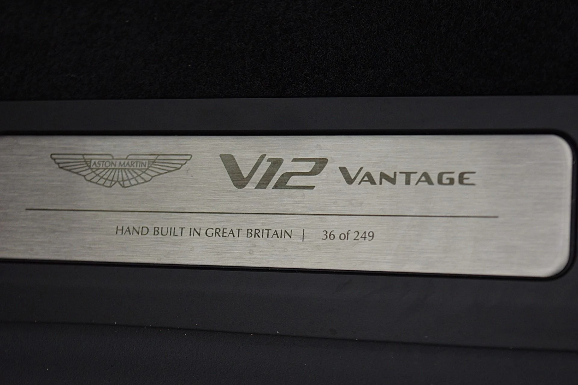 mph005_2773749225_Used_2023_Aston_Martin_Vantage_V12_Roadster_1723145187_2036a9e02e