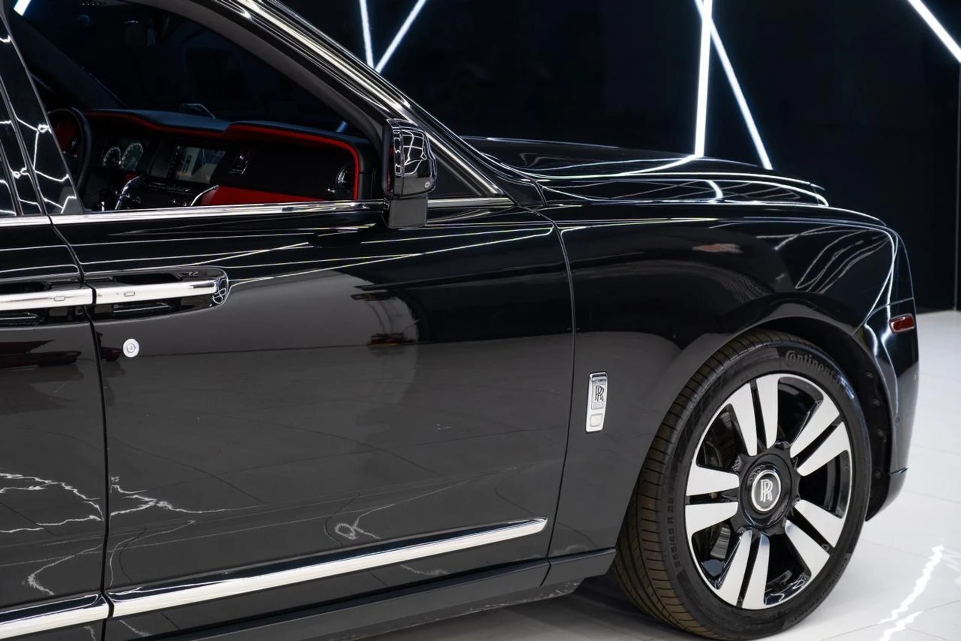 mph005_2773929895_28cef5713ad2f6448a2673099c32f2b4_d5de5dcb26