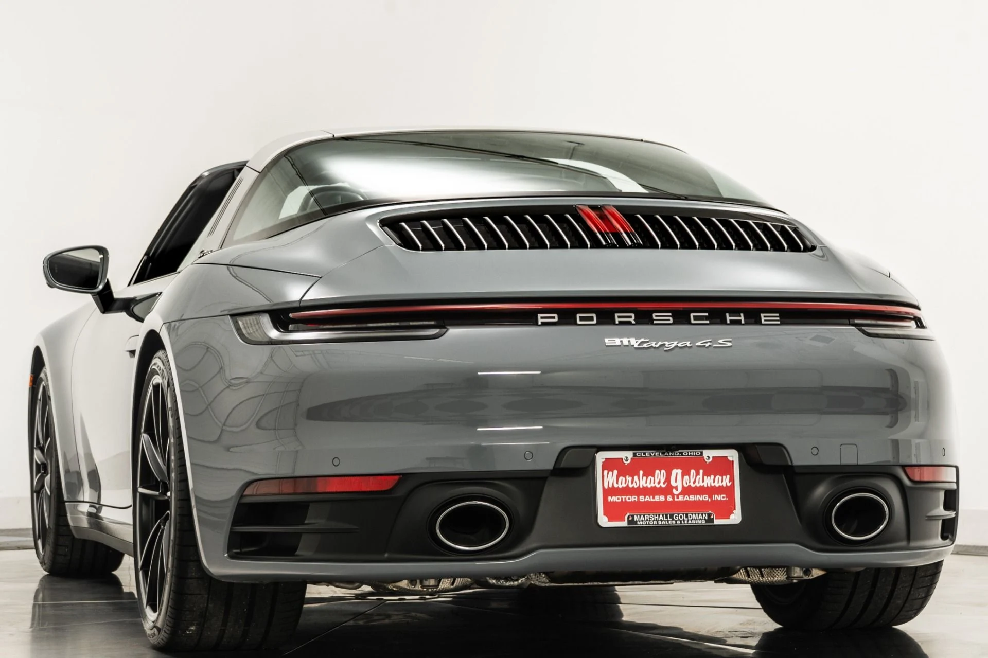 mph005_2779981694_Used_2024_Porsche_911_Targa_4_S_1748363961_820349d69a