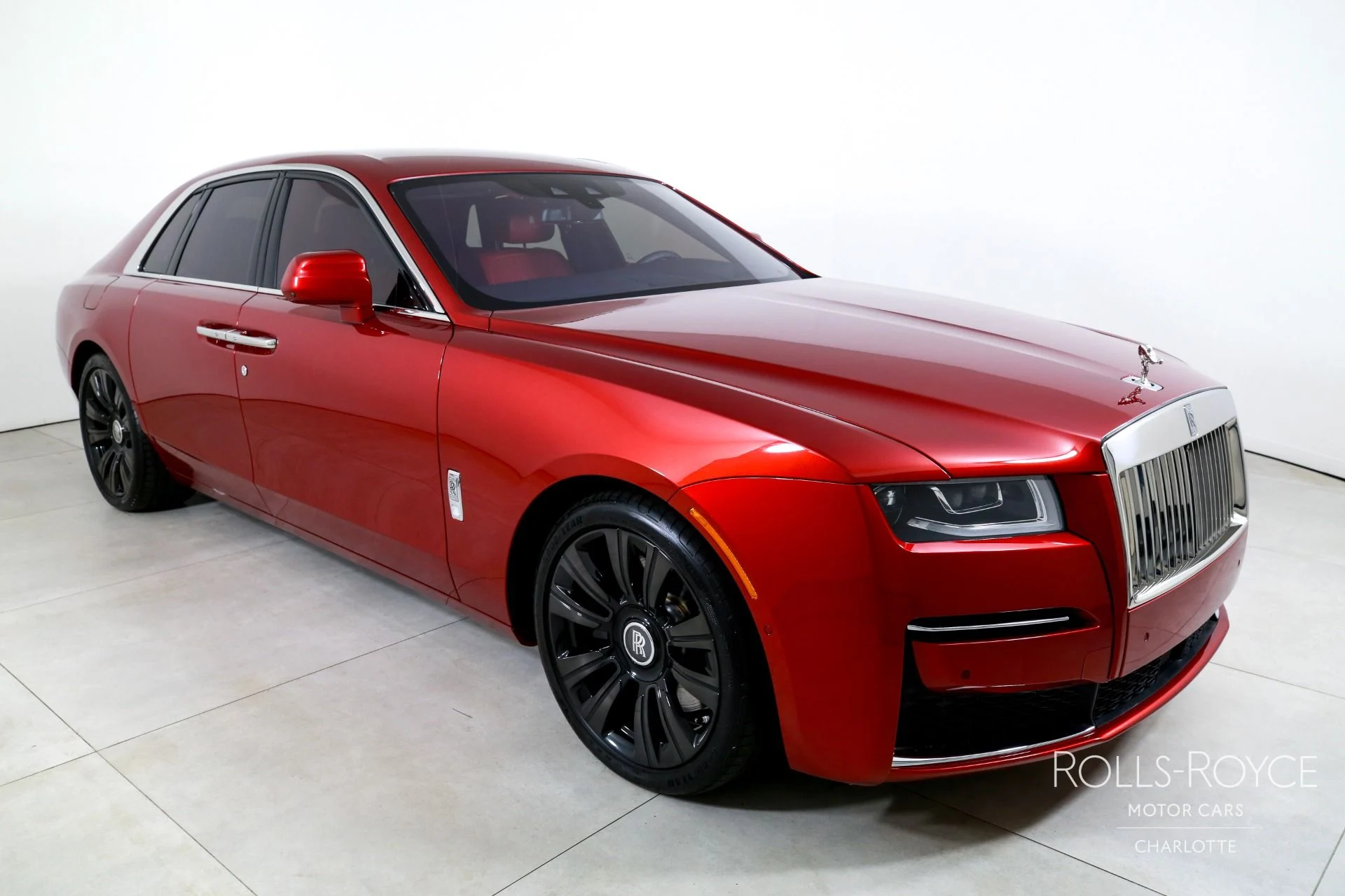 mph005_2781662298_Used_2024_Rolls_Royce_Ghost_1751554468_0880c1d547