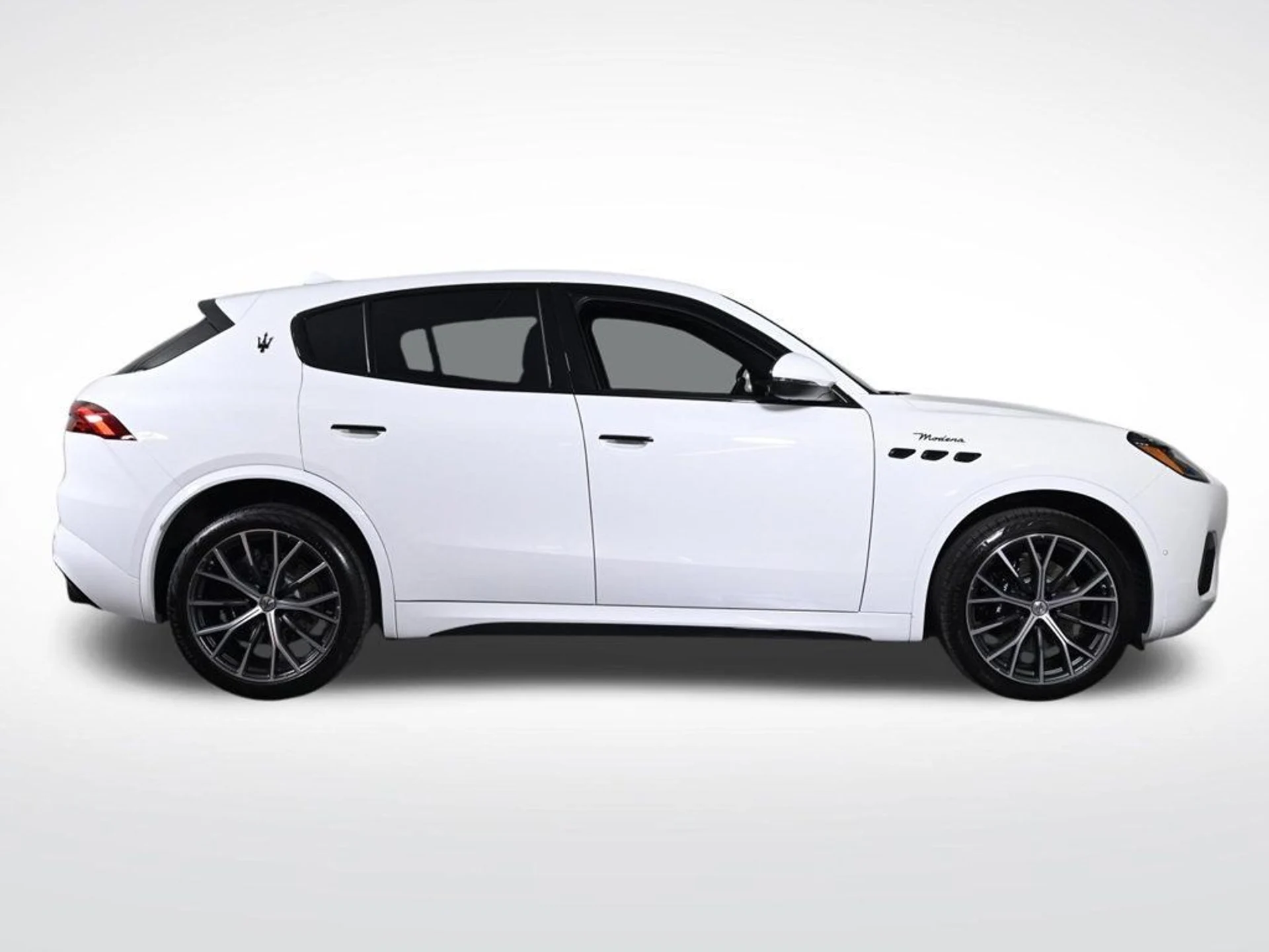 mph005_2787852318_new_2026_maserati_grecale_modenaawd_11350_22995340_6_1024_3a039f8609