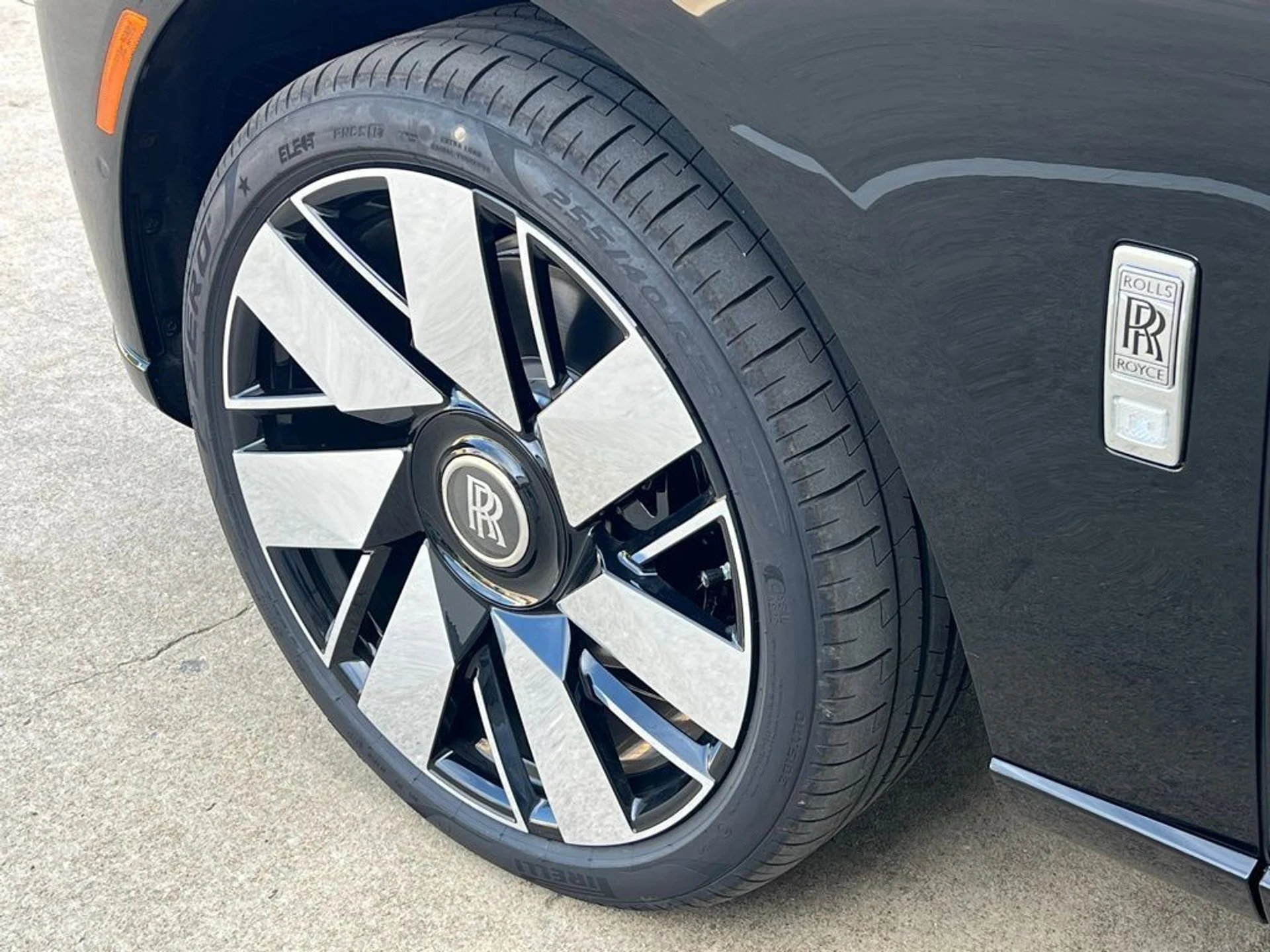 mph005_2801932022_is687fmc2rnb54fe0b0jh06pe2uz_19a228223f