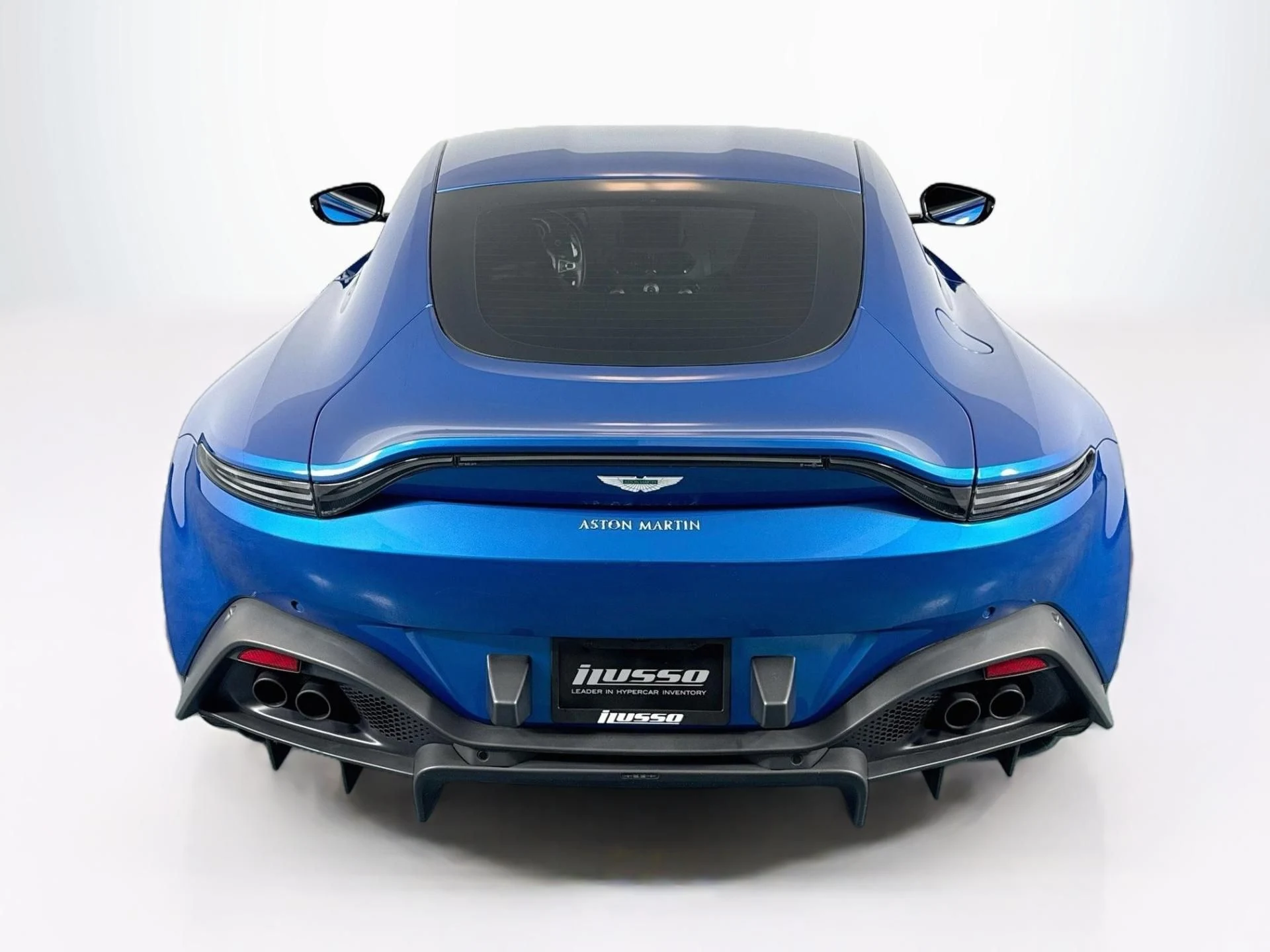 mph005_281267052_Used_2020_Aston_Martin_Vantage_1791218615_4e1dd94893