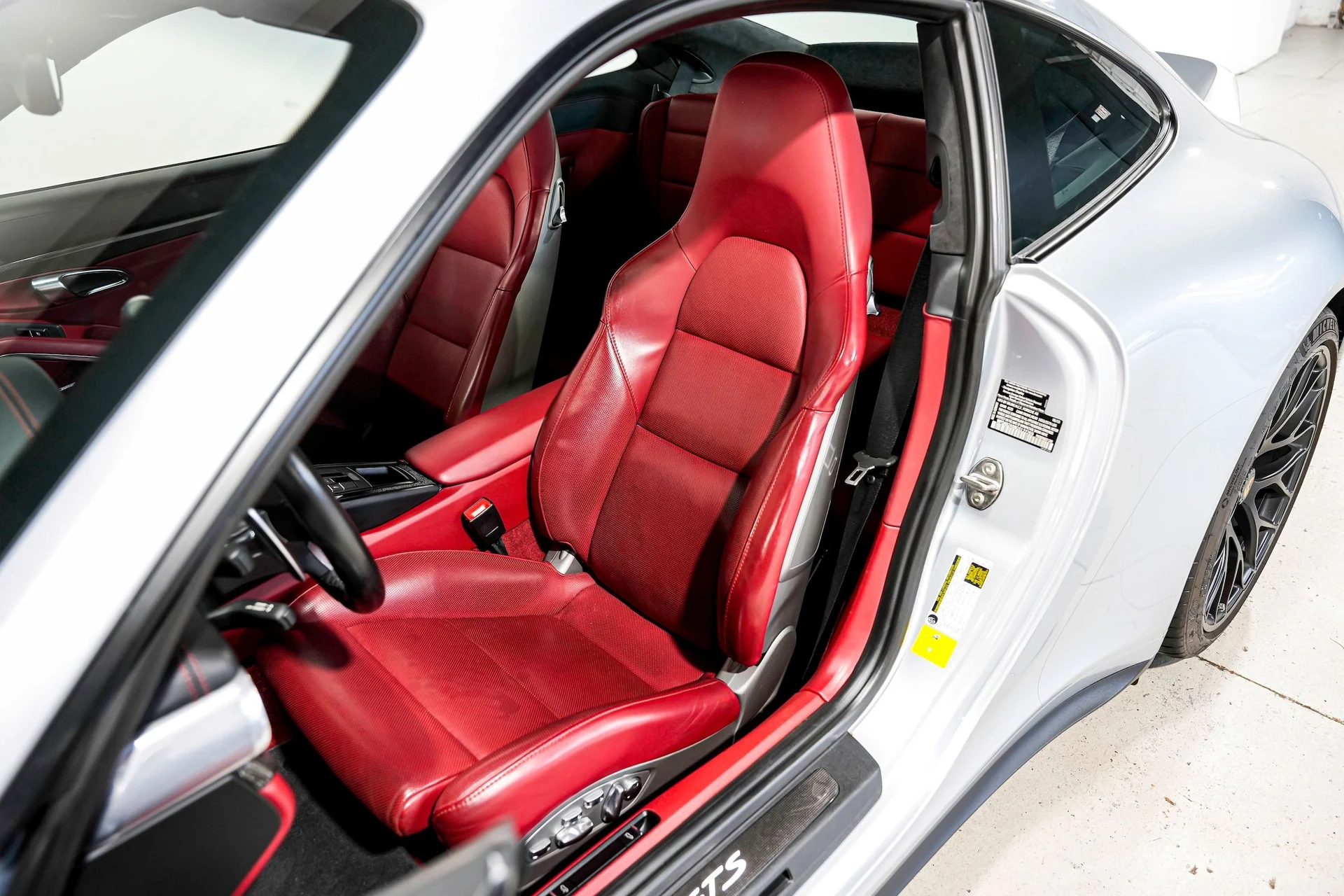 mph005_2817808110_7bdf404556fa3105e29db81599d1df70x_41d2f749ad