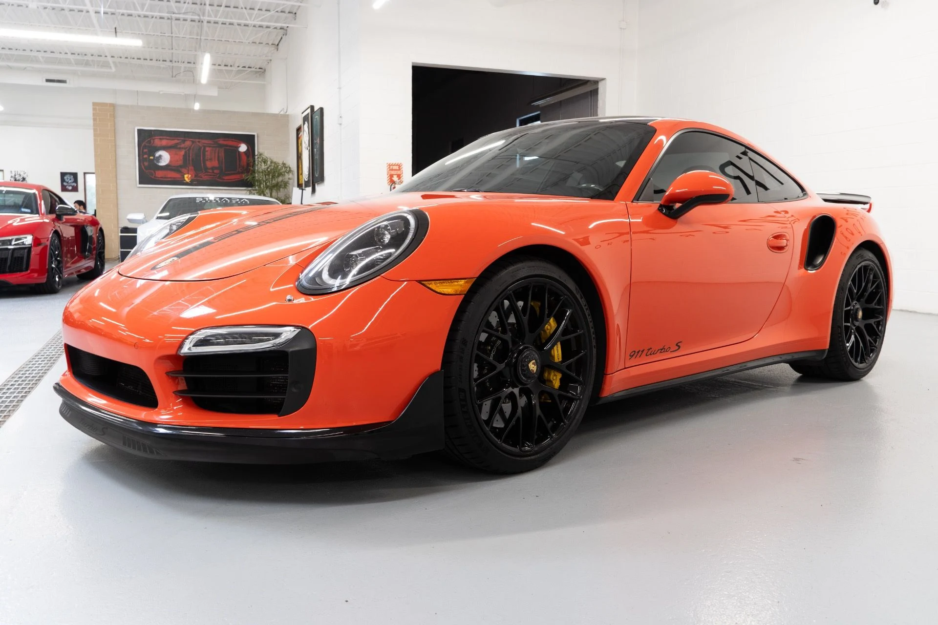 mph005_2818476183_Used_2016_Porsche_911_Turbo_S_1752691140_e0e461acd3