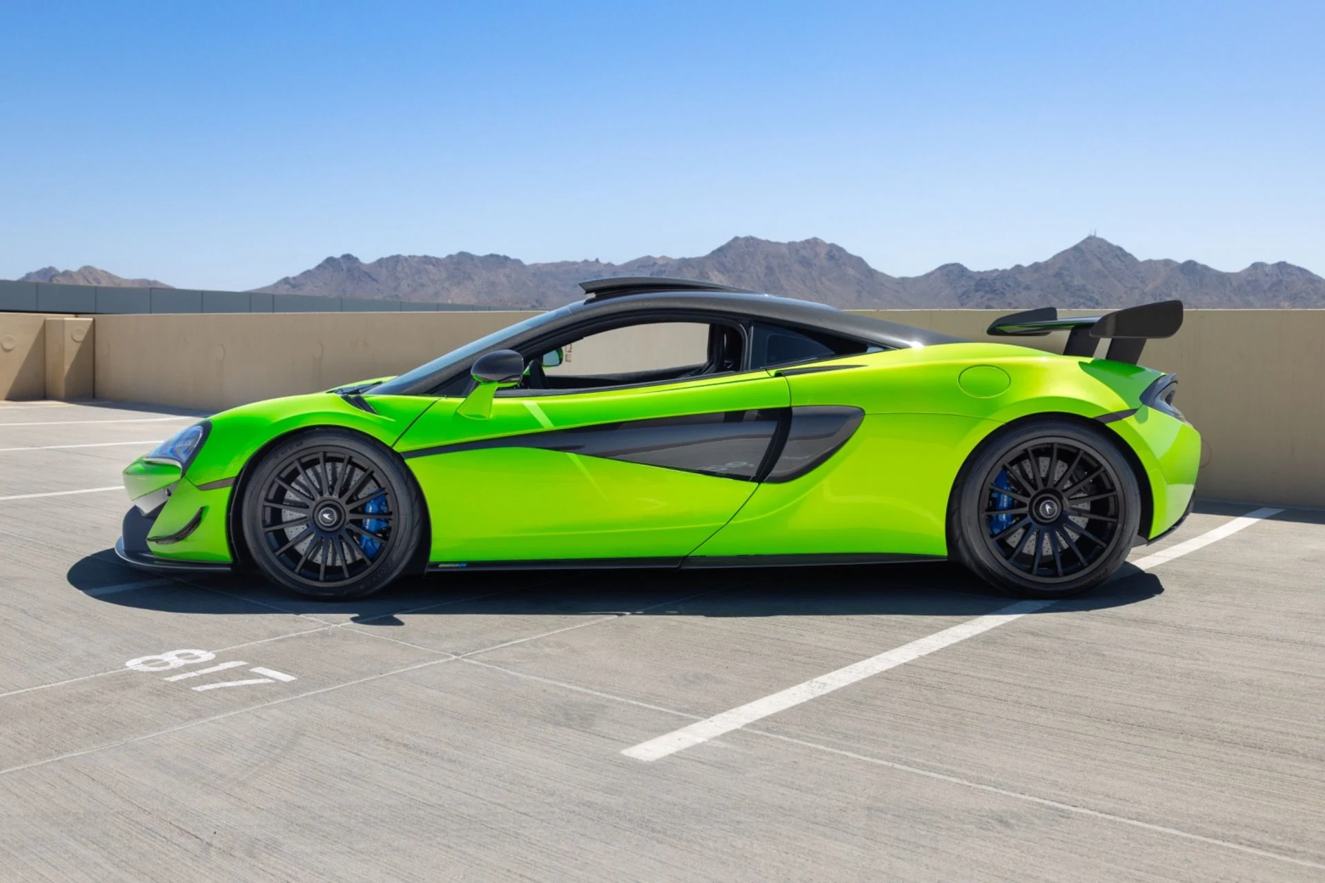 mph005_2822783349_Used_2020_Mc_Laren_620_R_1783549747_74168a716b