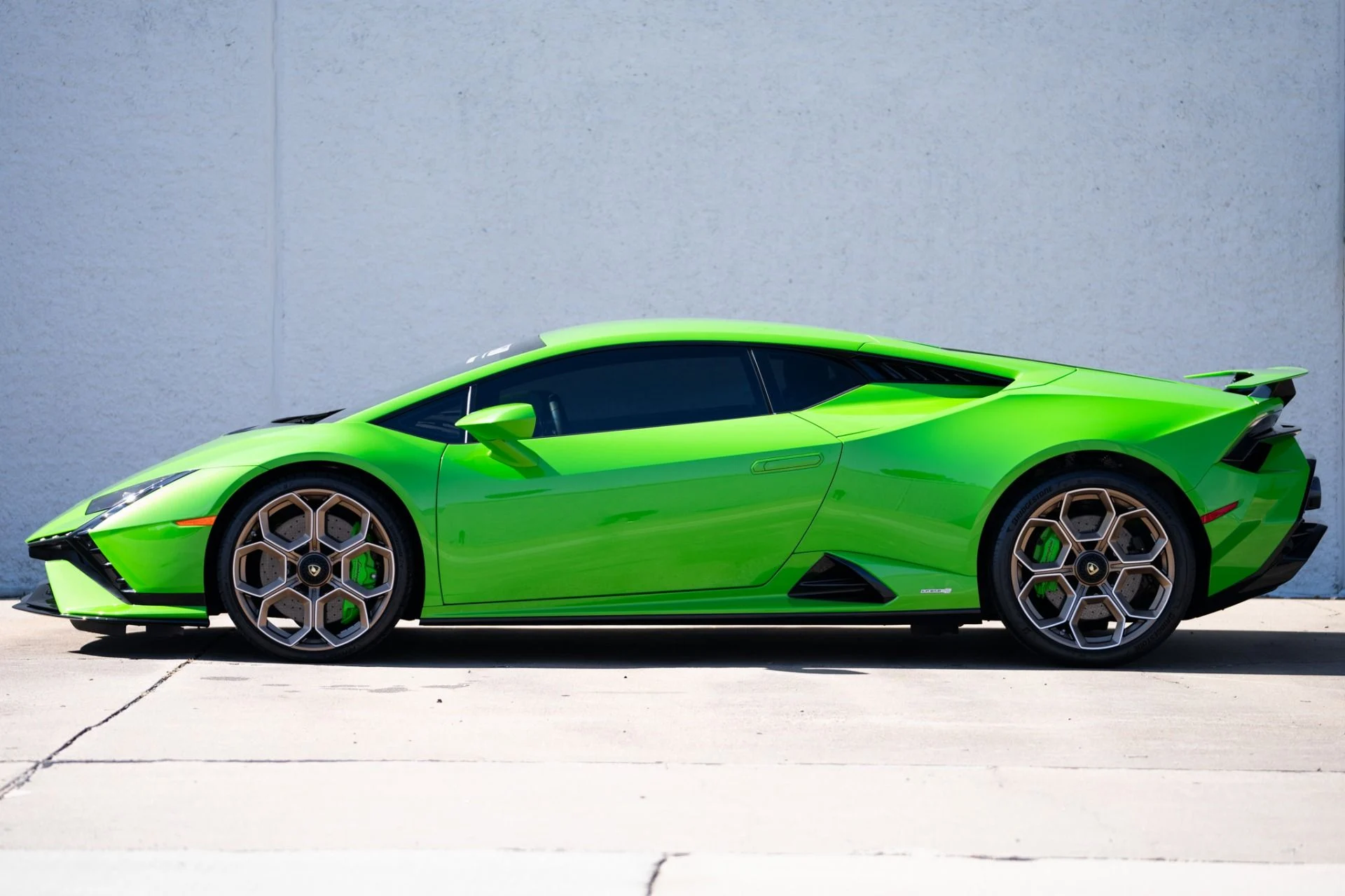 mph005_283614621_Used_2024_Lamborghini_Huracan_Tecnica_1764704273_deb01d5a7c