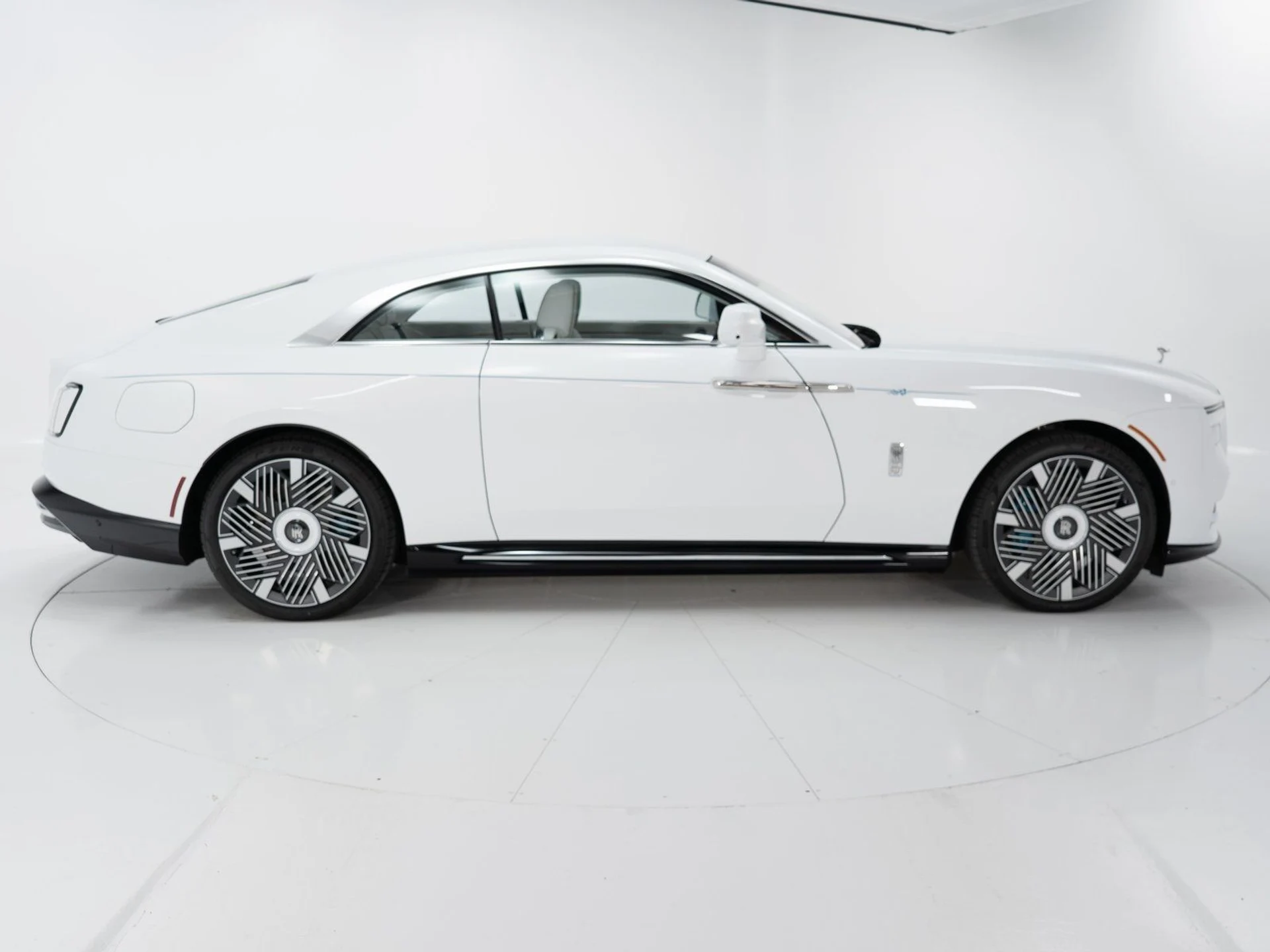 mph005_2842205480_026568f0312b812f2df23f69bba90147_19ce49f1eb