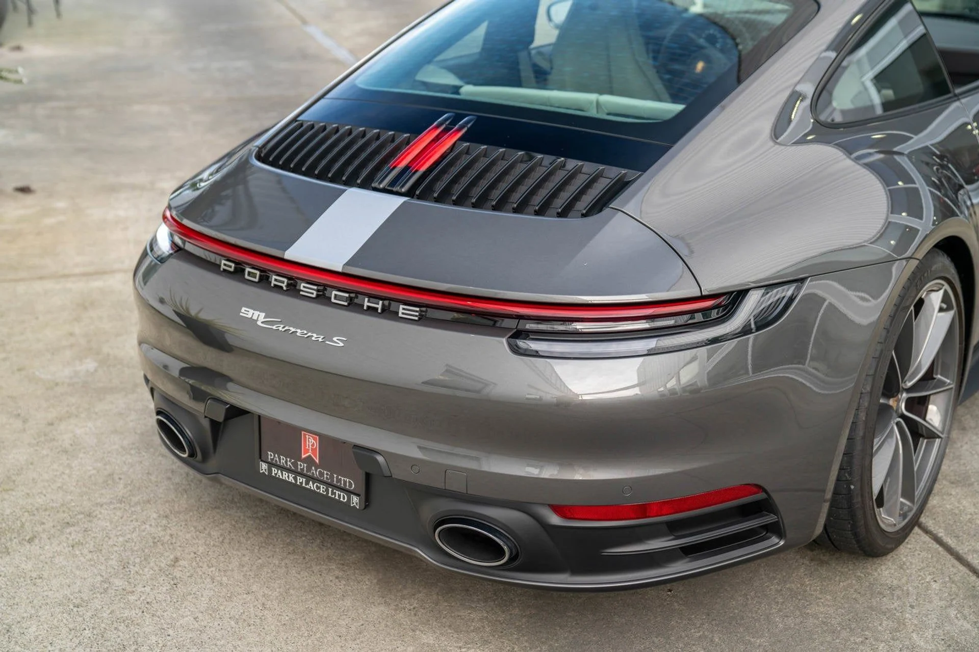 mph005_2846215710_6_e4025bea1b