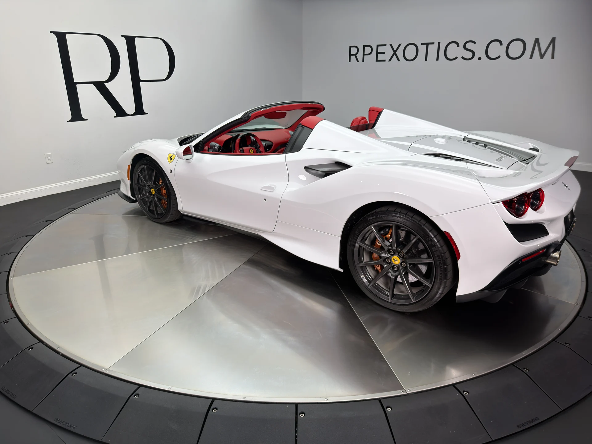 mph005_2847161413_CA_3758_exterior_003_4d376fd8eb